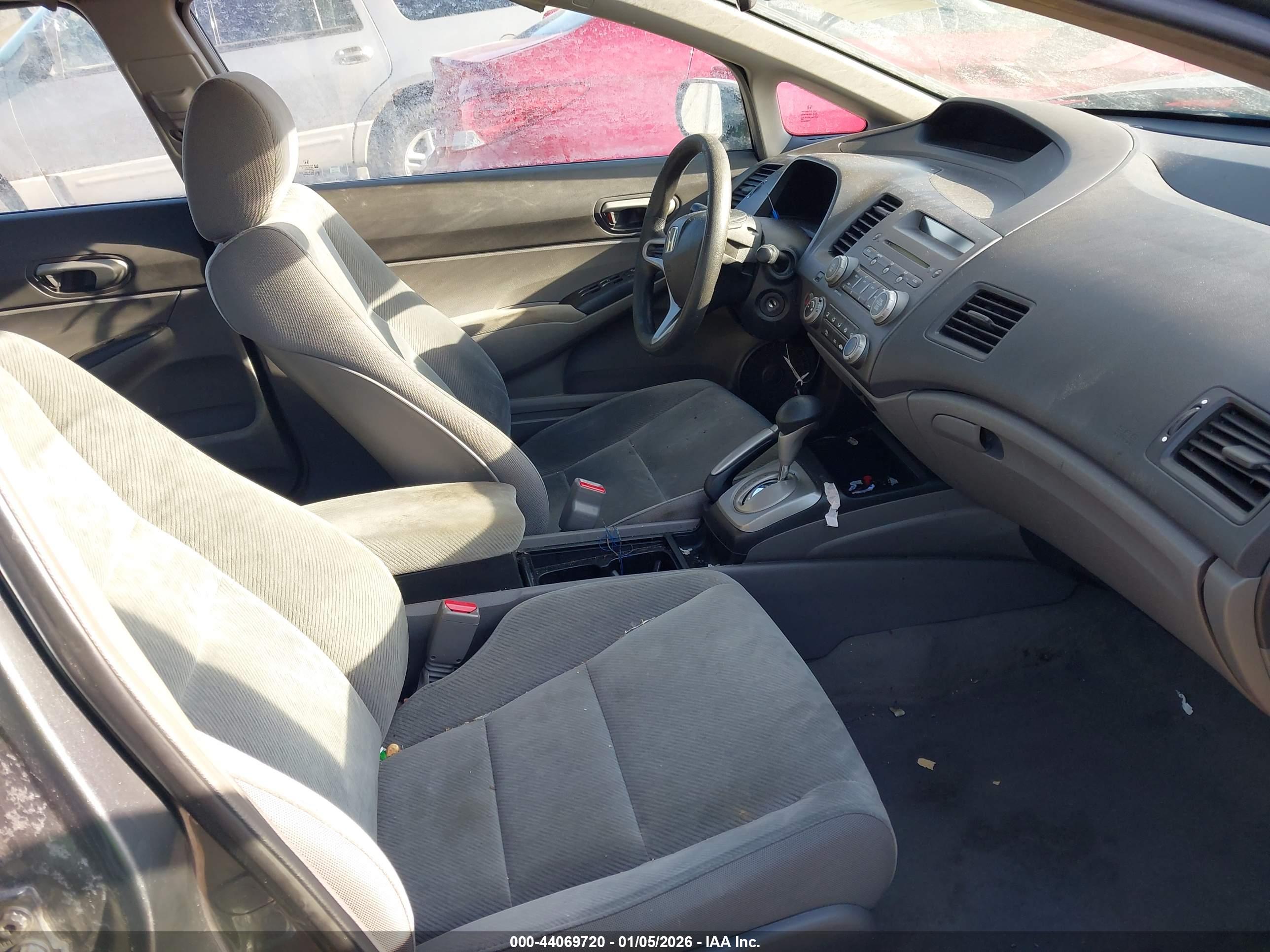 HONDA CIVIC image 5