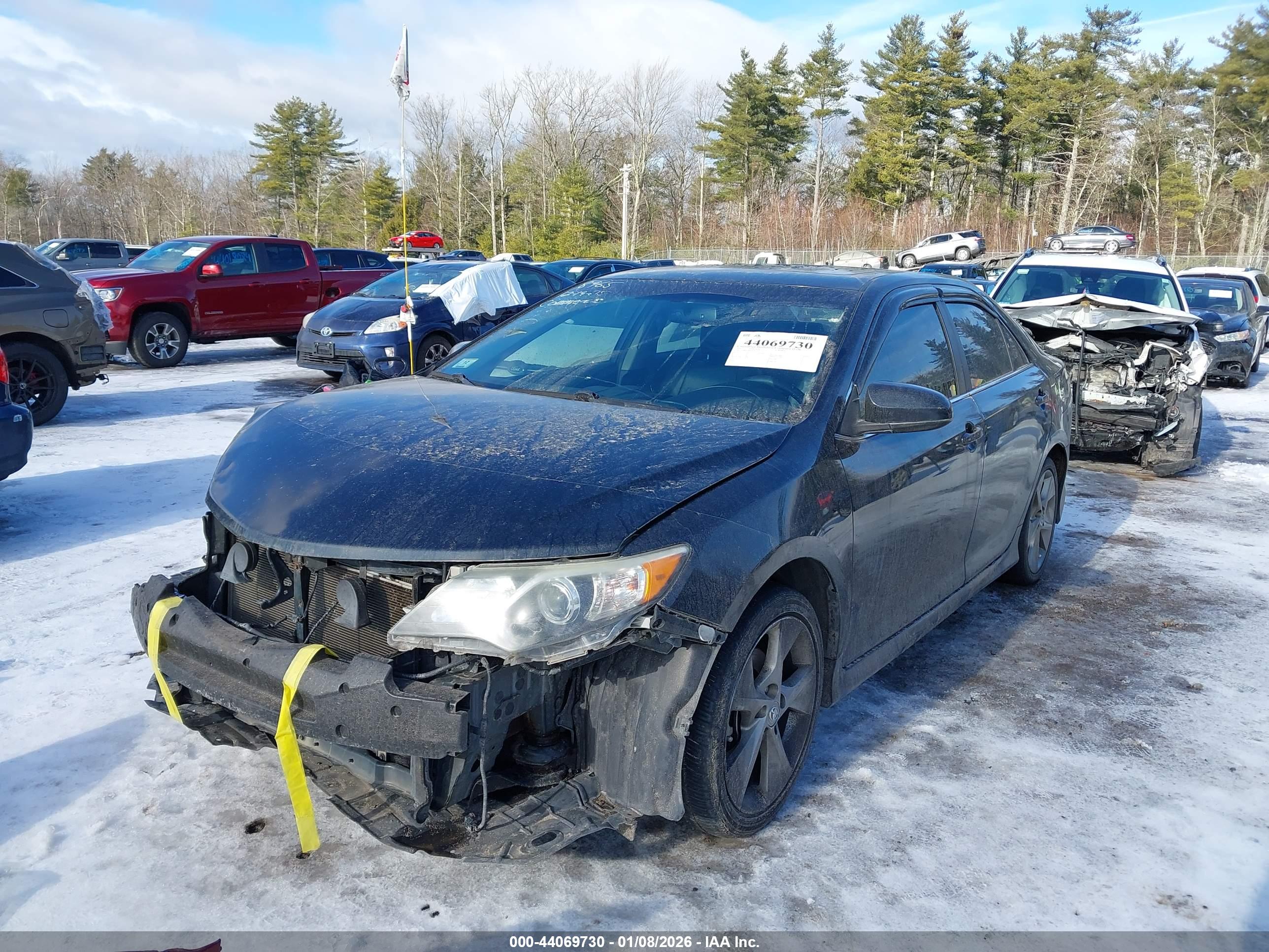 TOYOTA CAMRY image 2