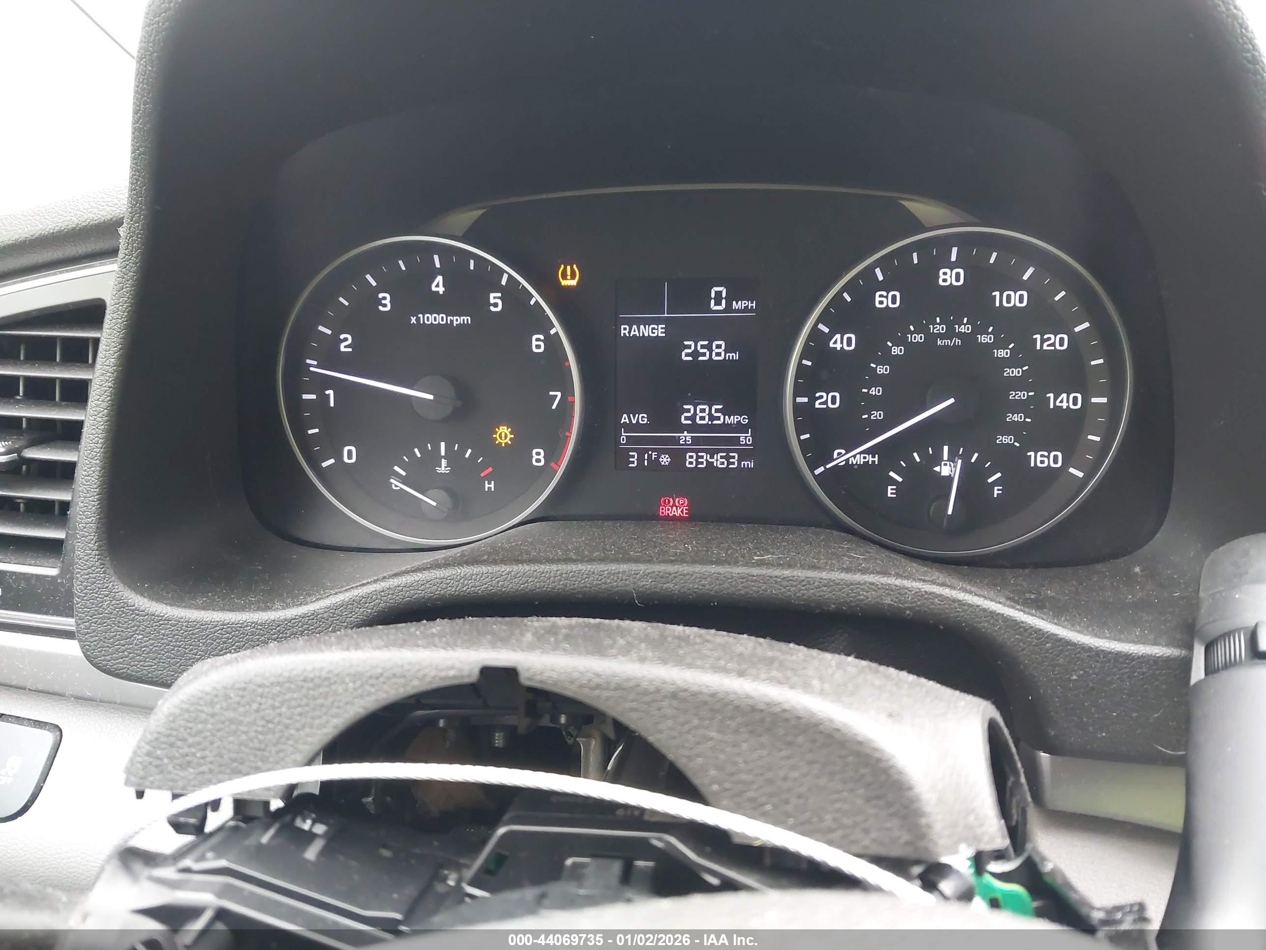 HYUNDAI ELANTRA image 7