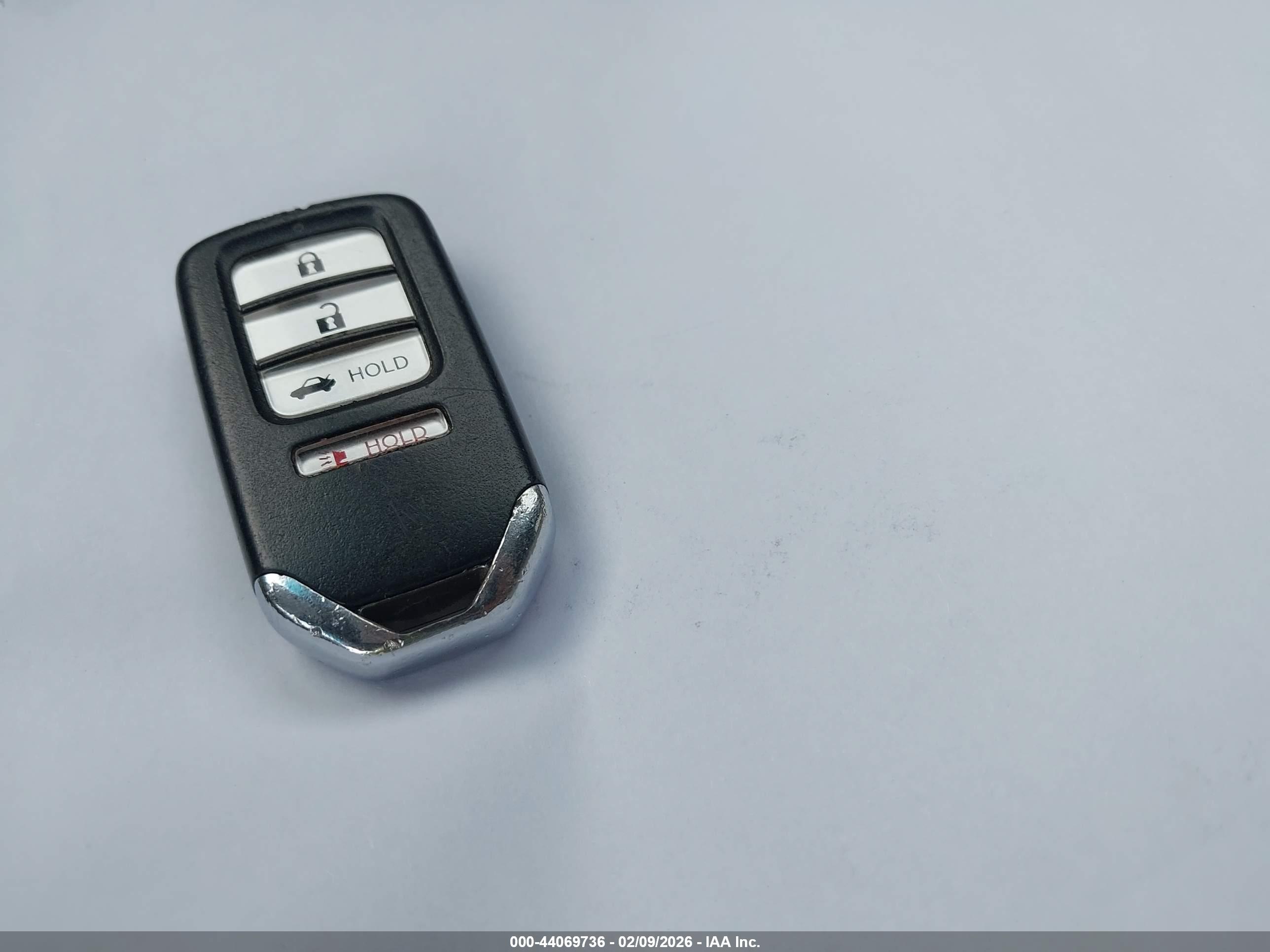 HONDA ACCORD image 11