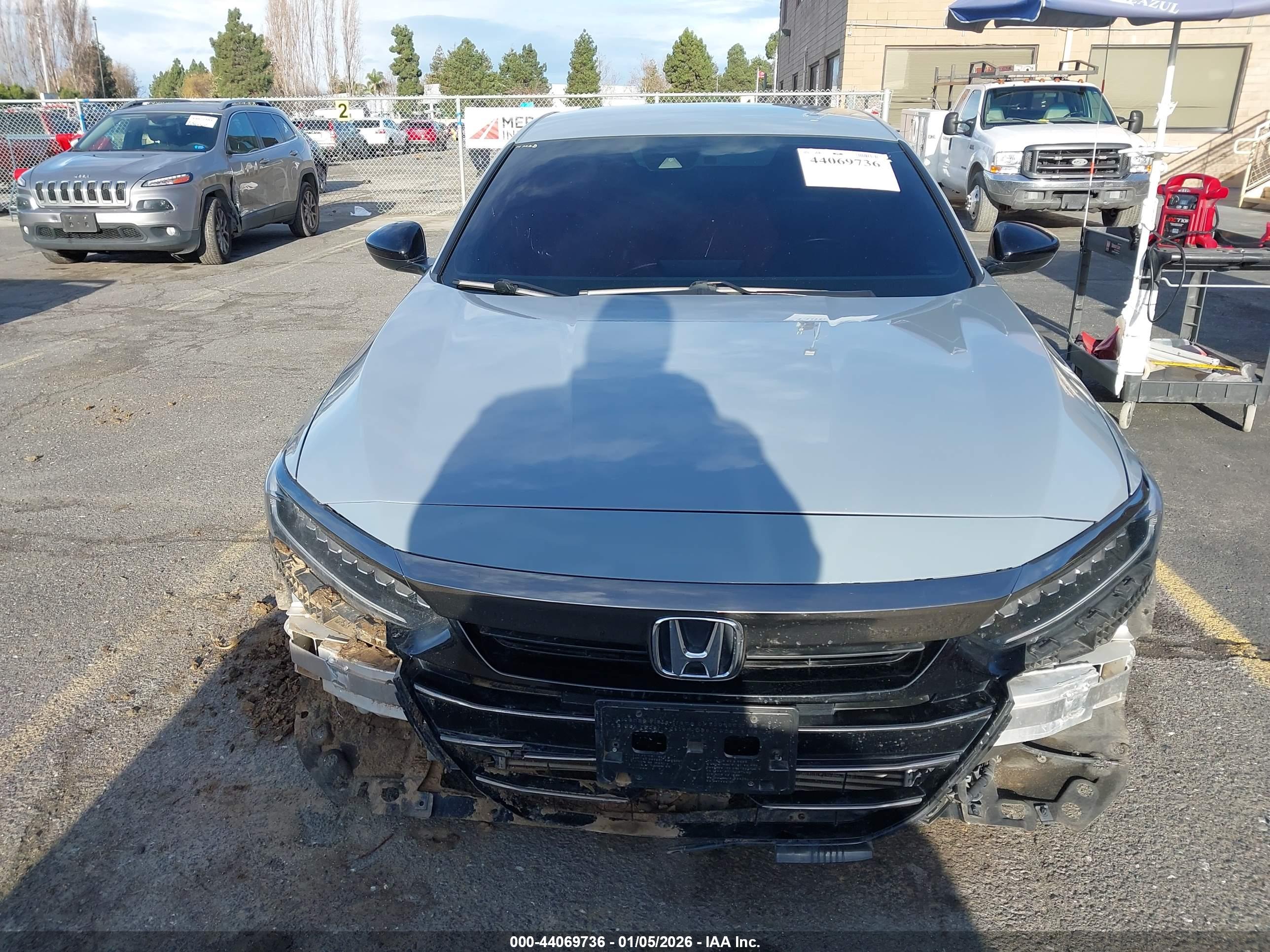 HONDA ACCORD image 6