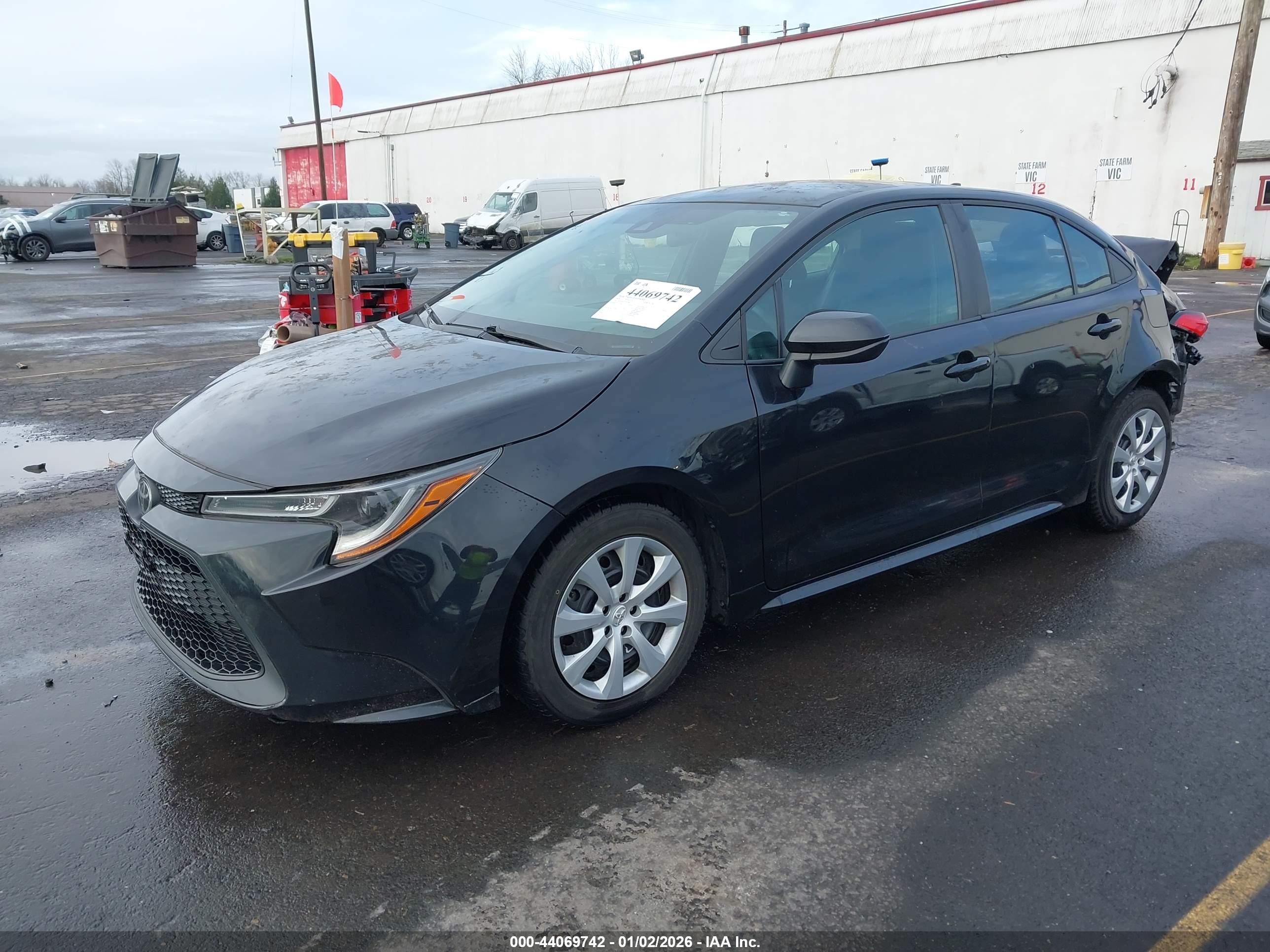 TOYOTA COROLLA image 2