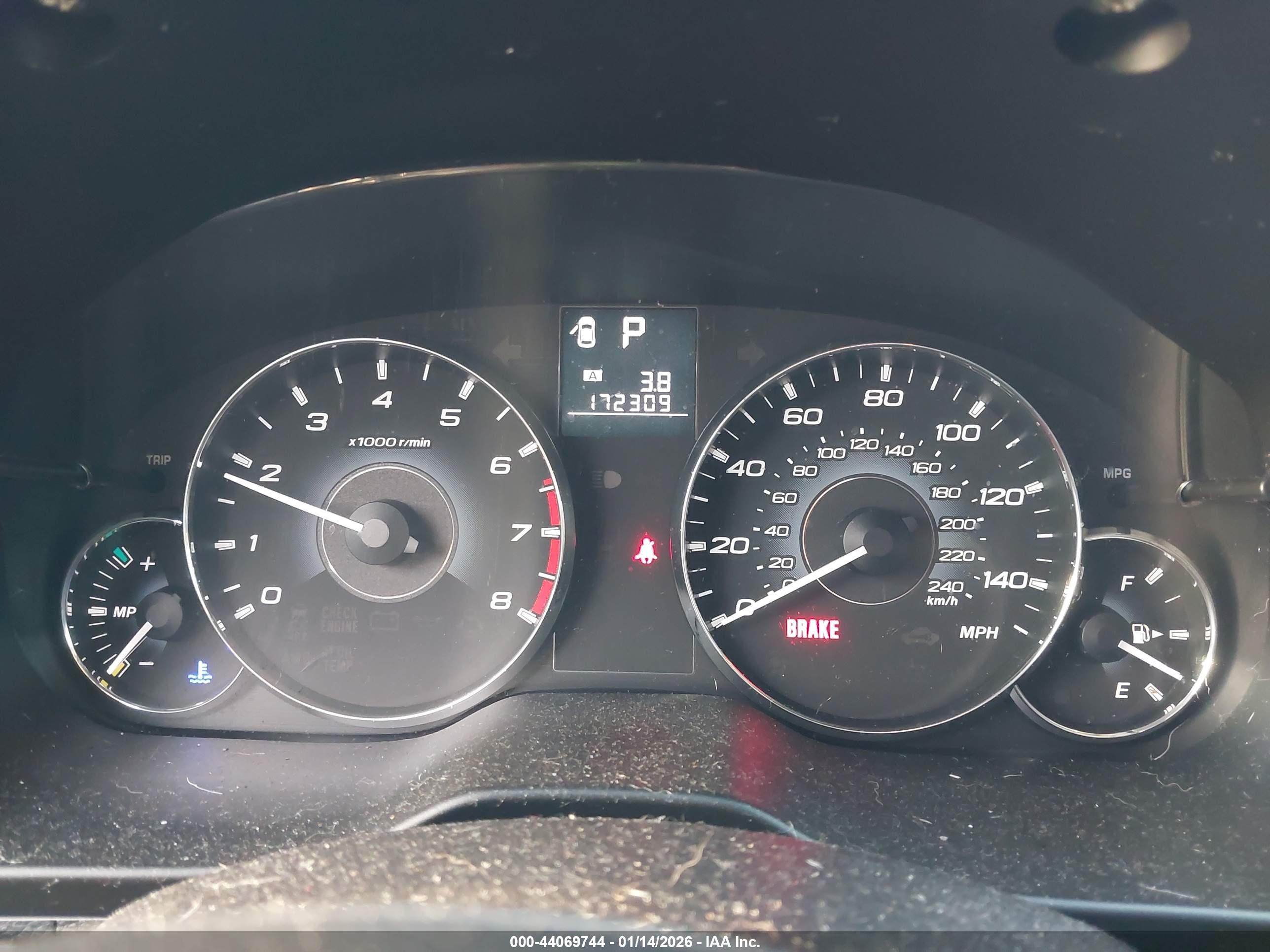 SUBARU OUTBACK image 7