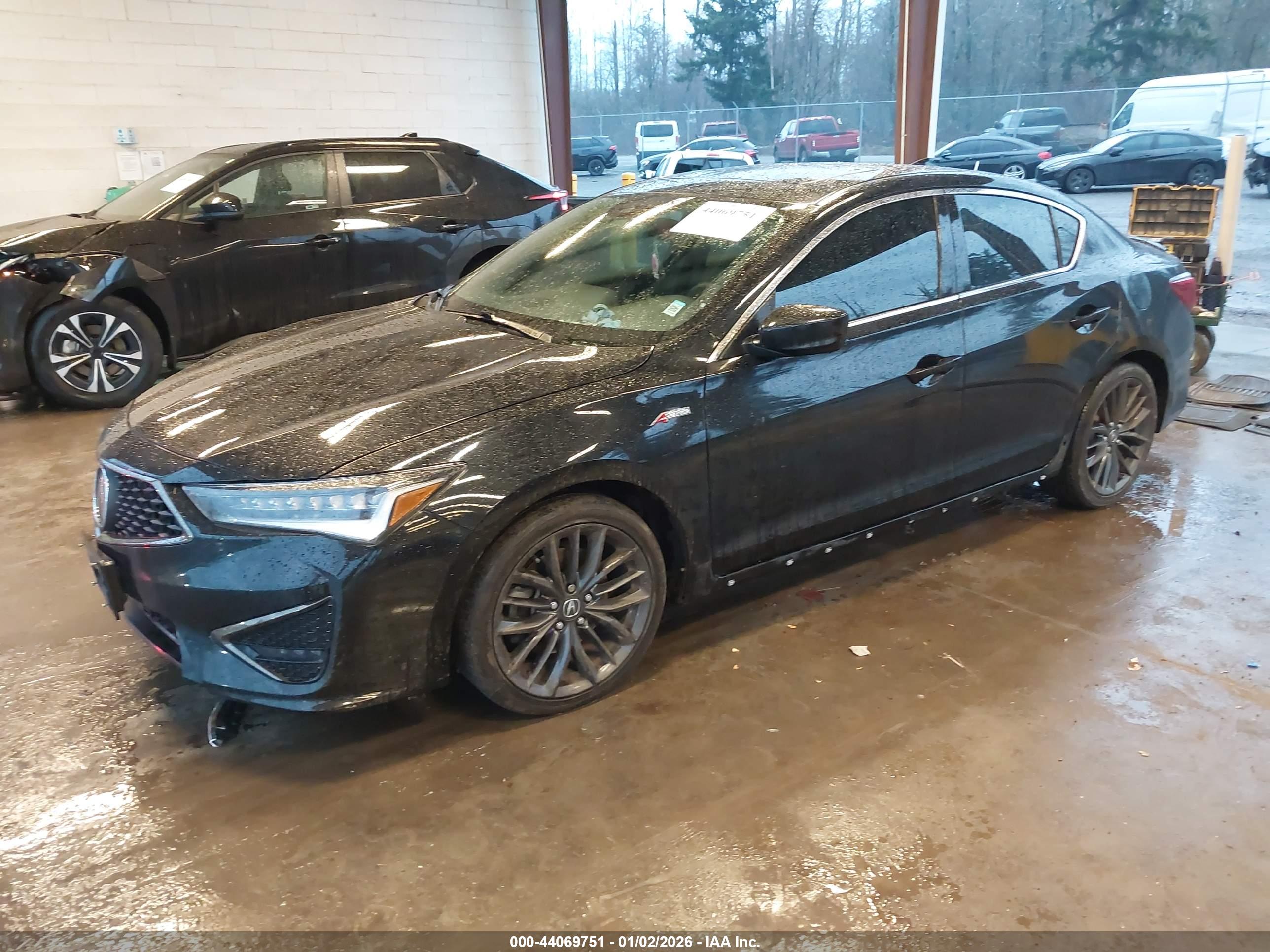 ACURA ILX image 2