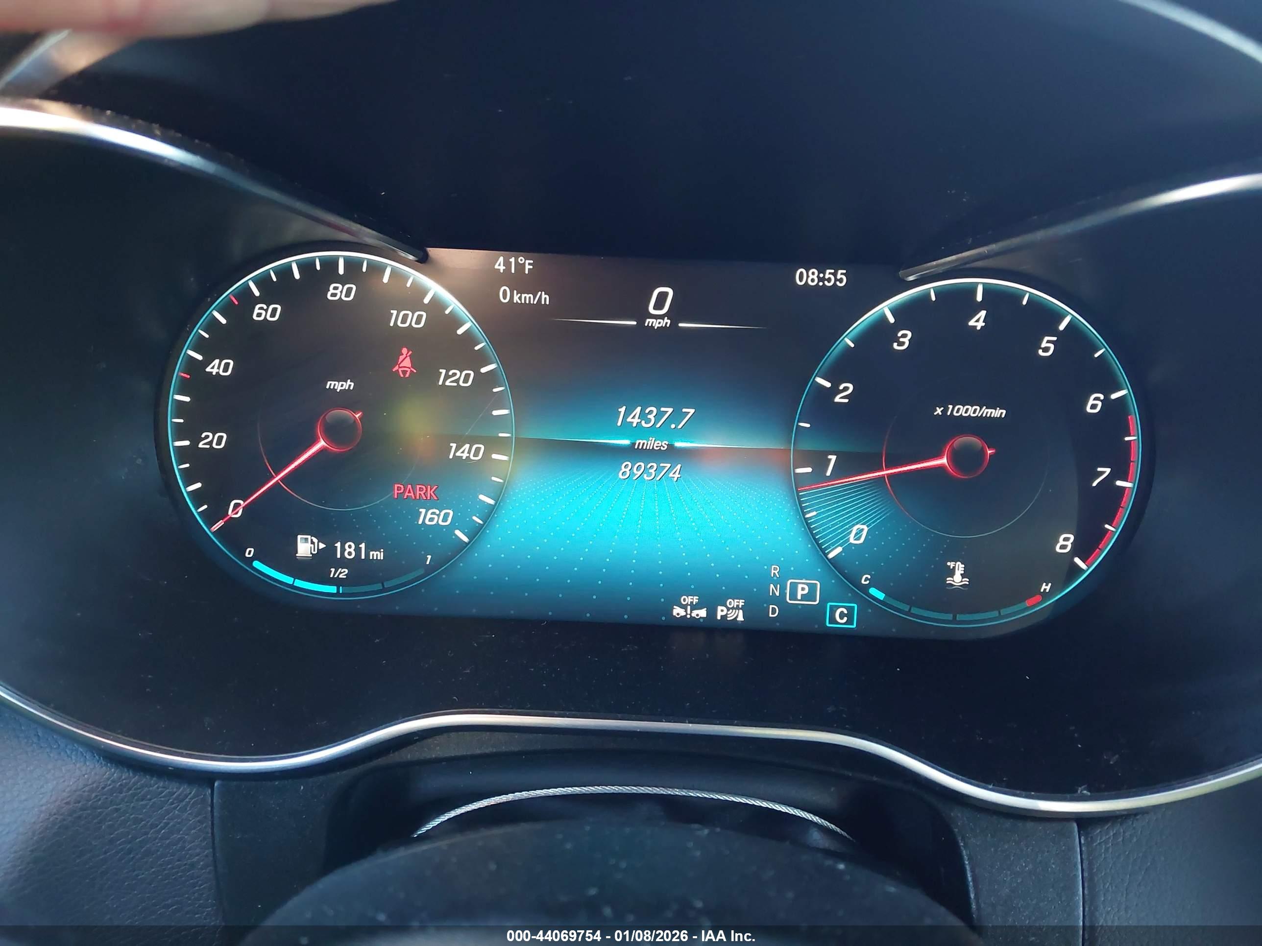 MERCEDES-BENZ GLC image 7