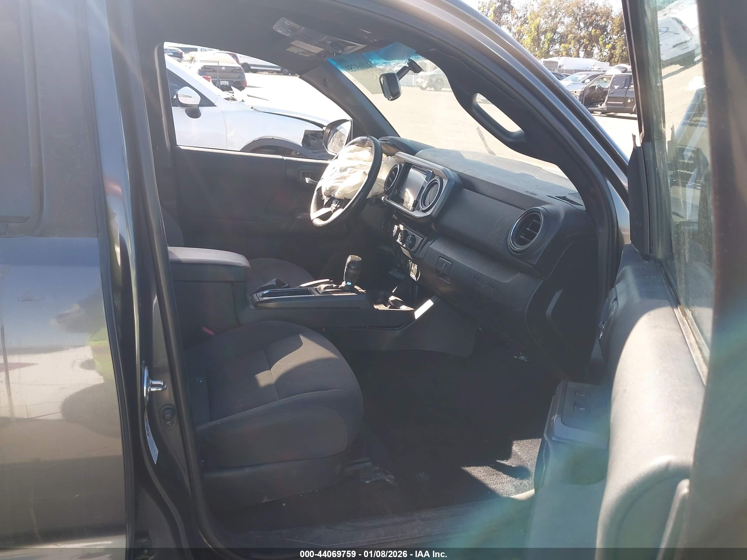 TOYOTA TACOMA image 5