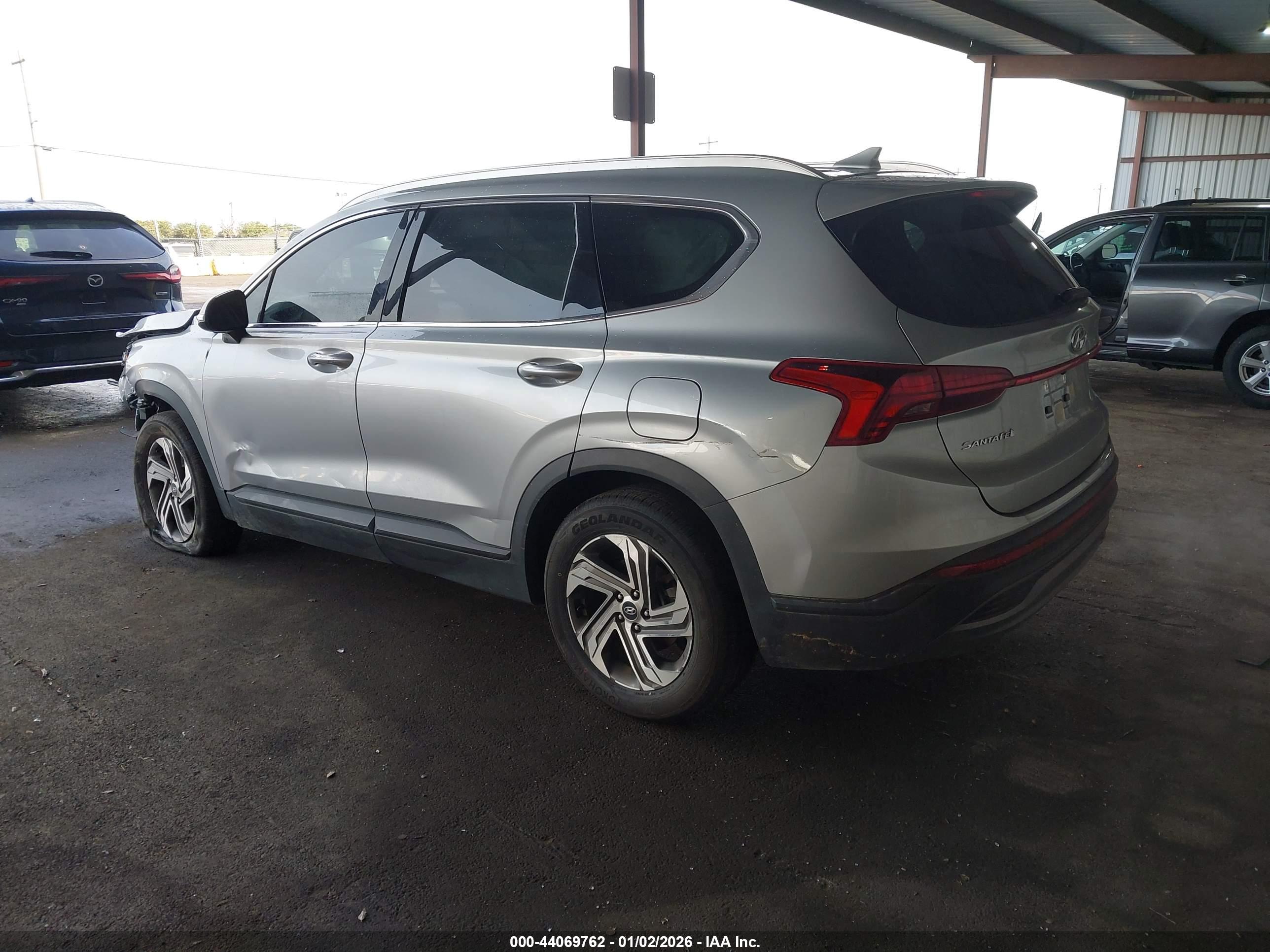 HYUNDAI SANTA image 3