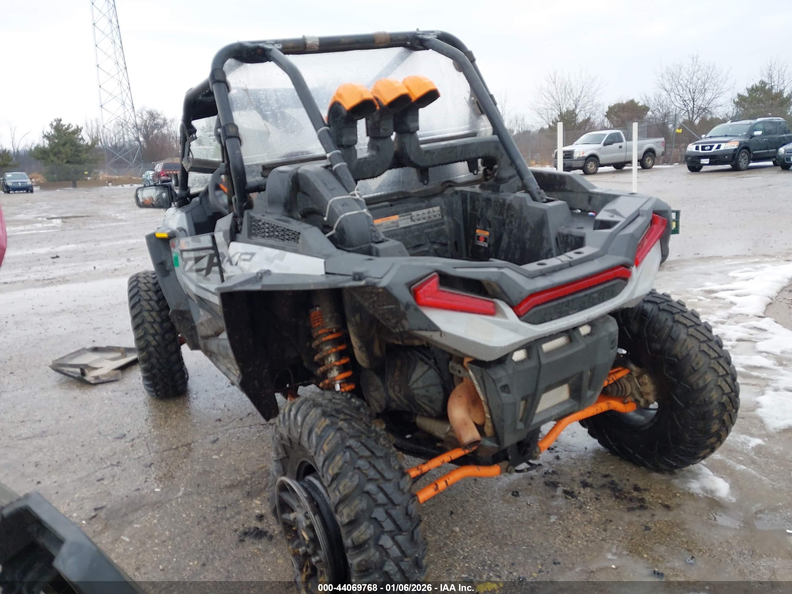 POLARIS RZR image 3
