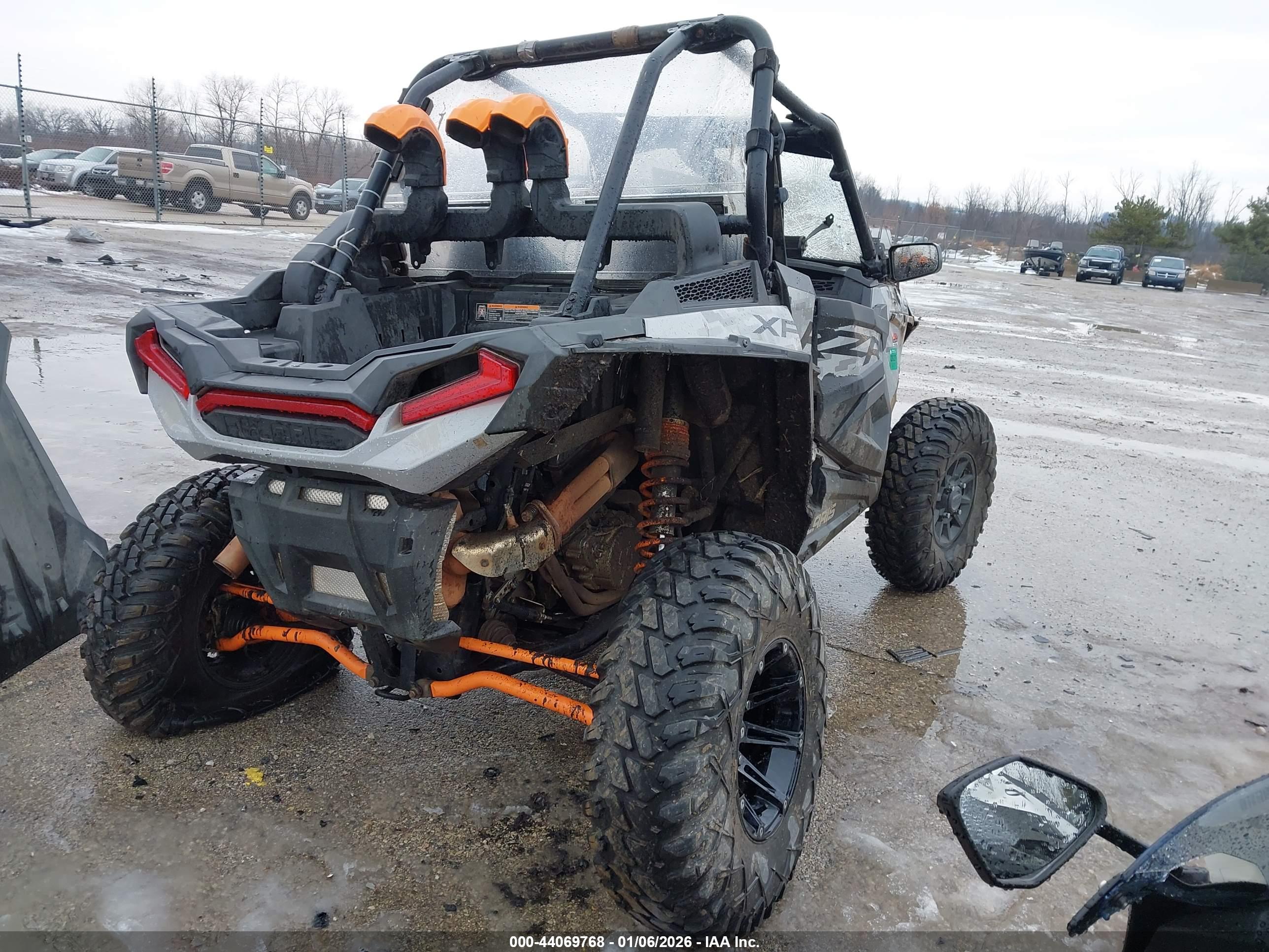 POLARIS RZR image 4