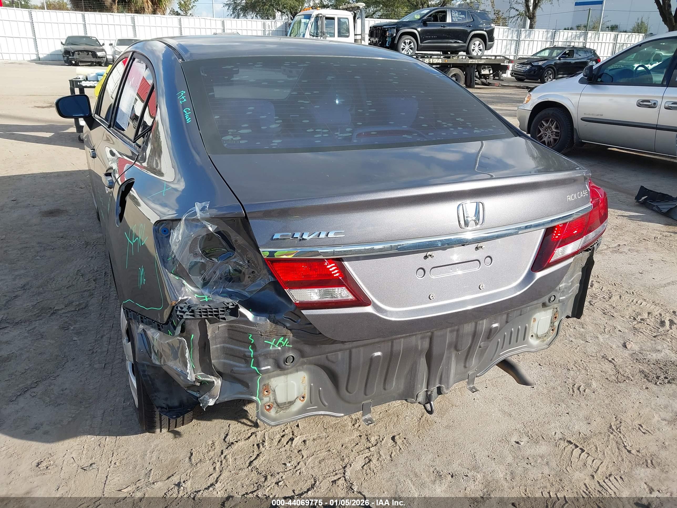 HONDA CIVIC image 6