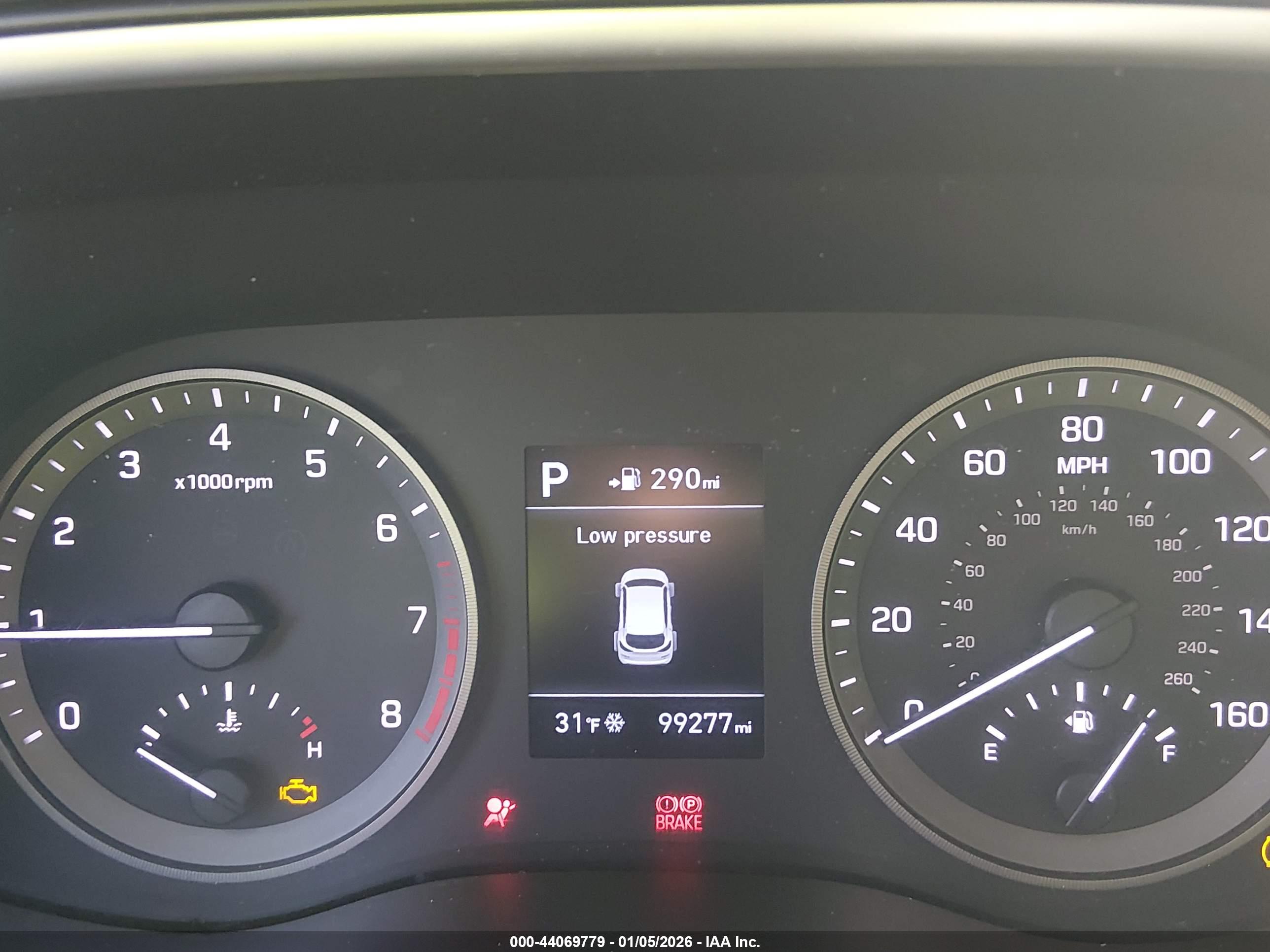 HYUNDAI TUCSON image 7