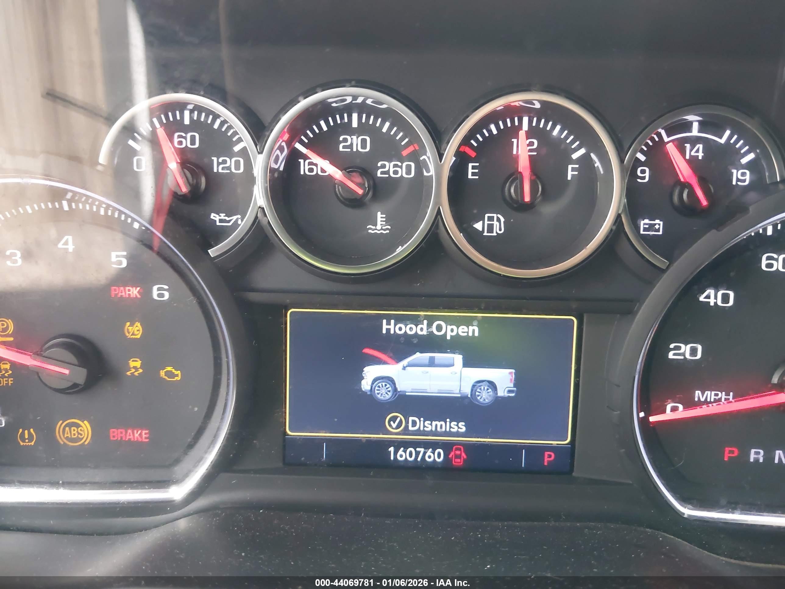 CHEVROLET SILVERADO image 7