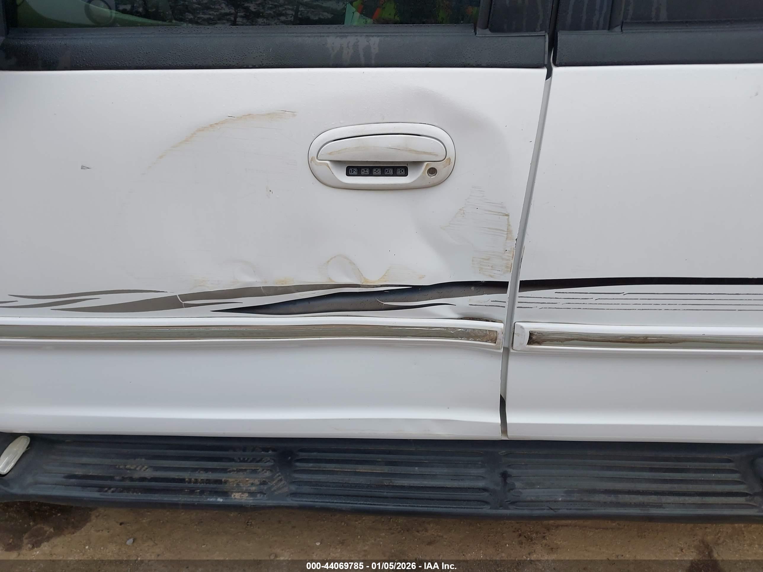 FORD EXPEDITION image 6
