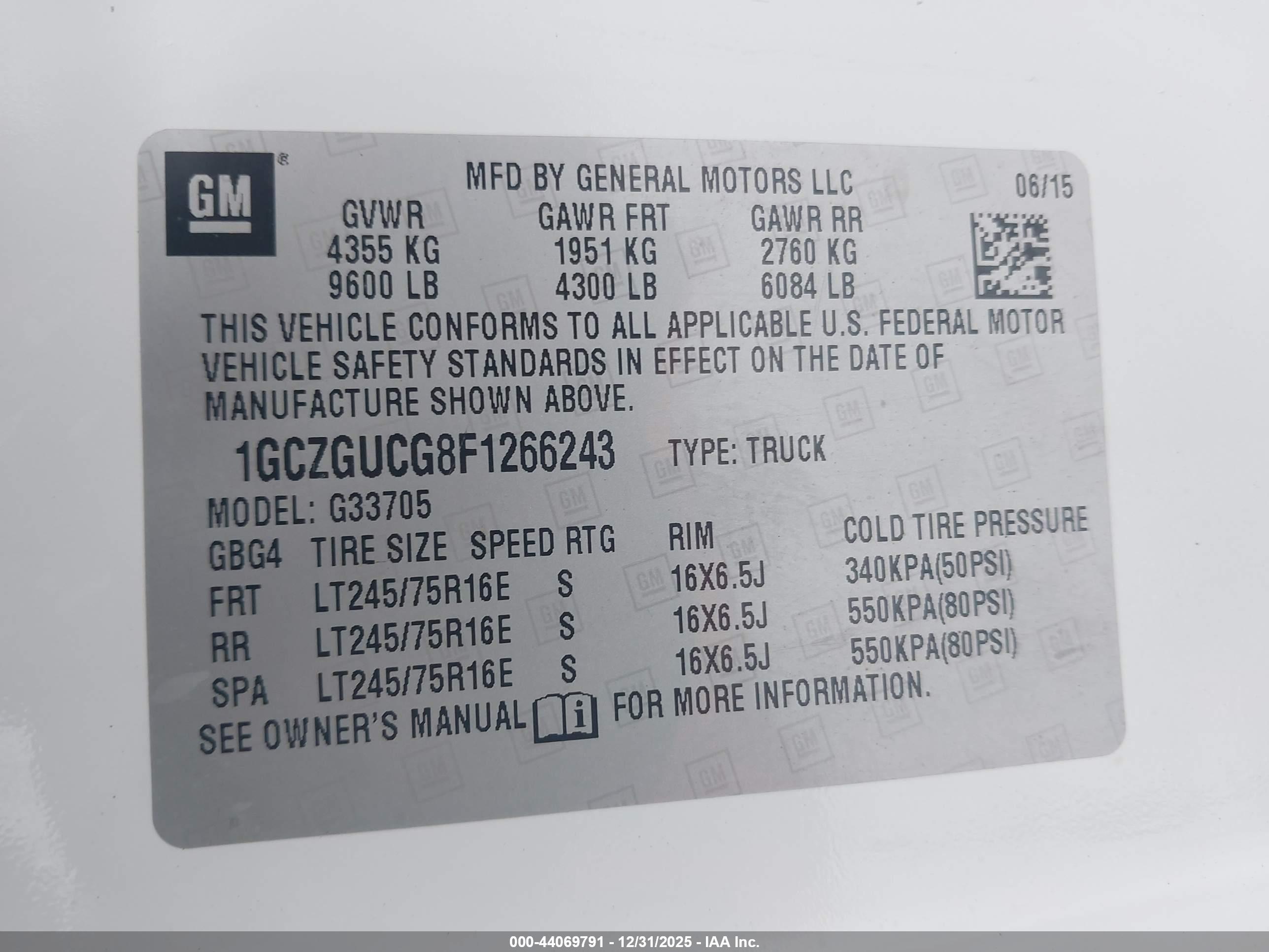 CHEVROLET EXPRESS image 9