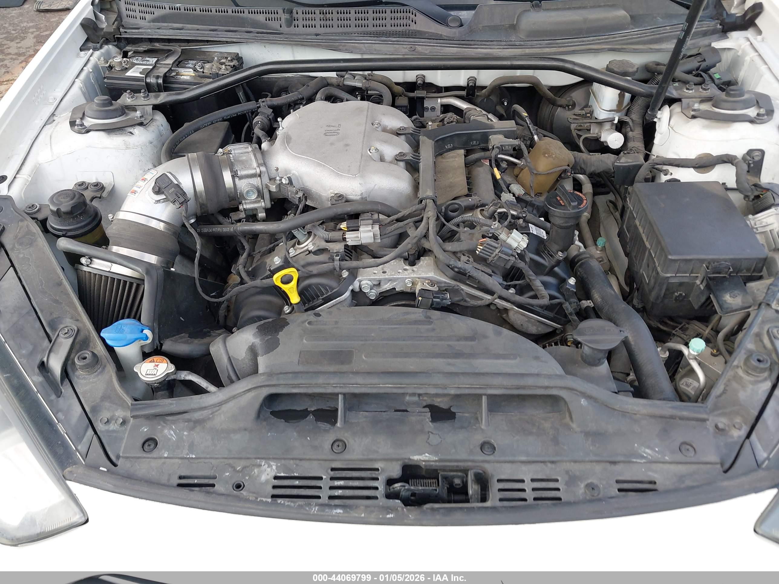 HYUNDAI GENESIS image 10
