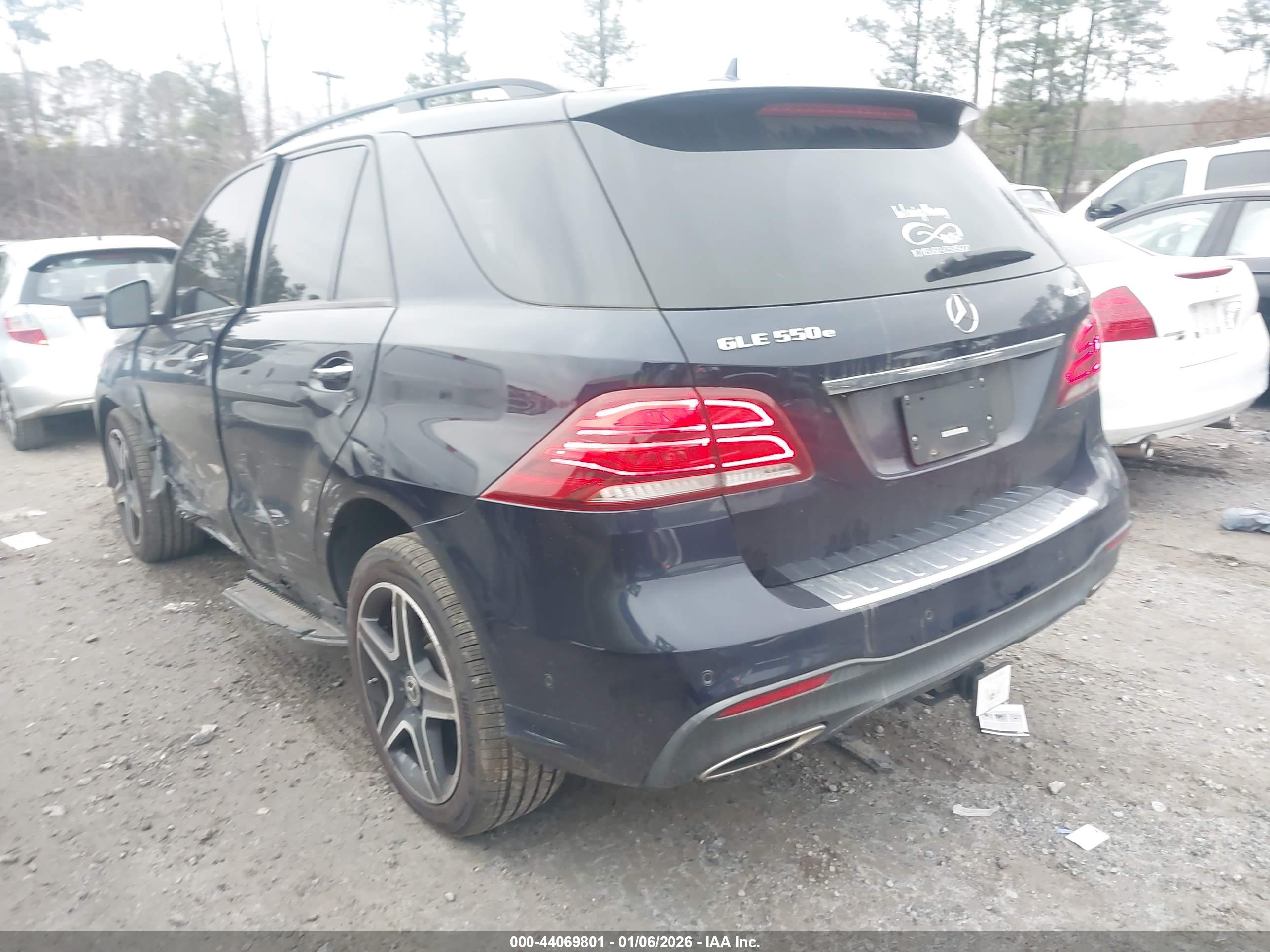 MERCEDES-BENZ GLE image 3