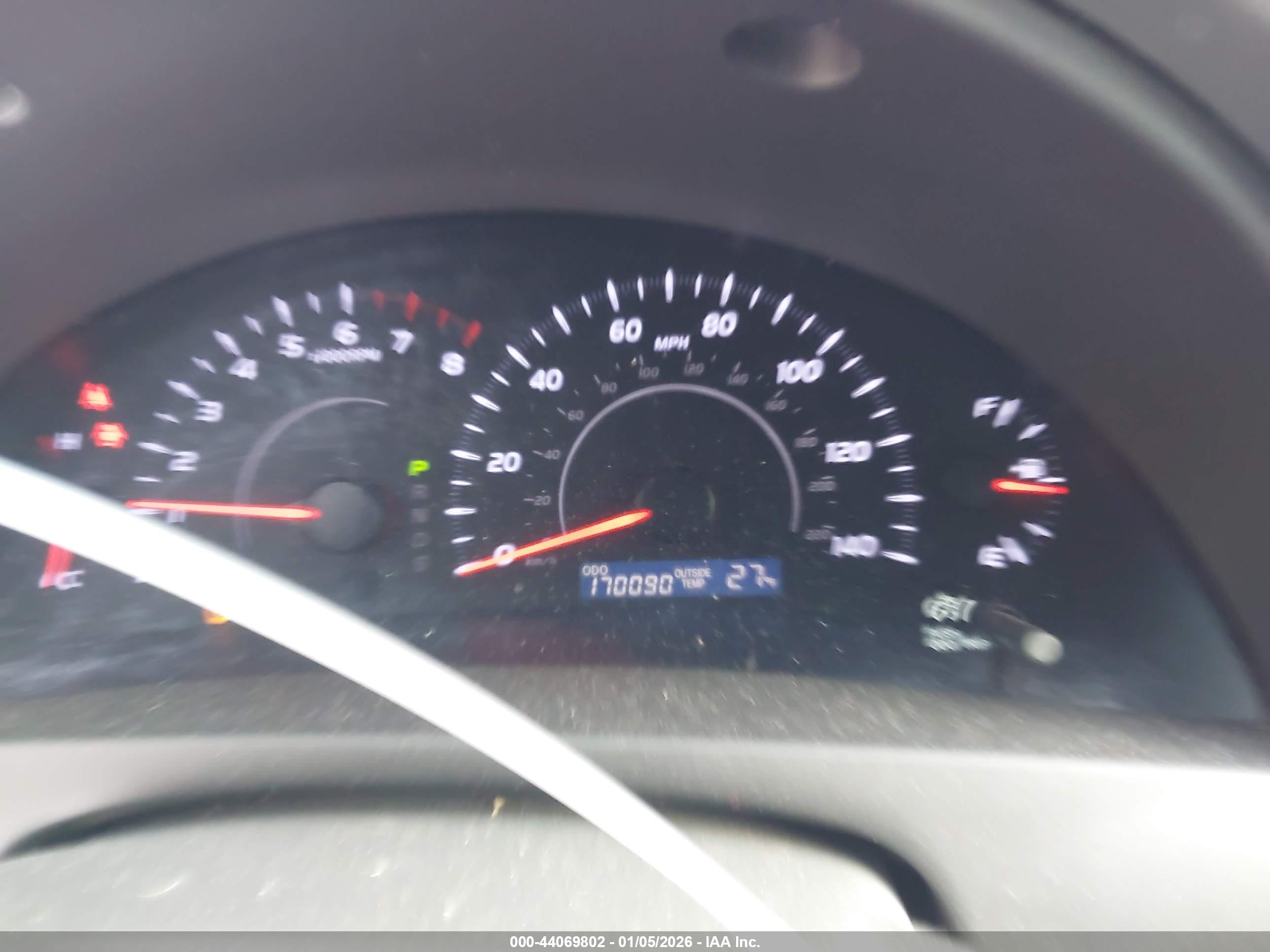 TOYOTA CAMRY image 7