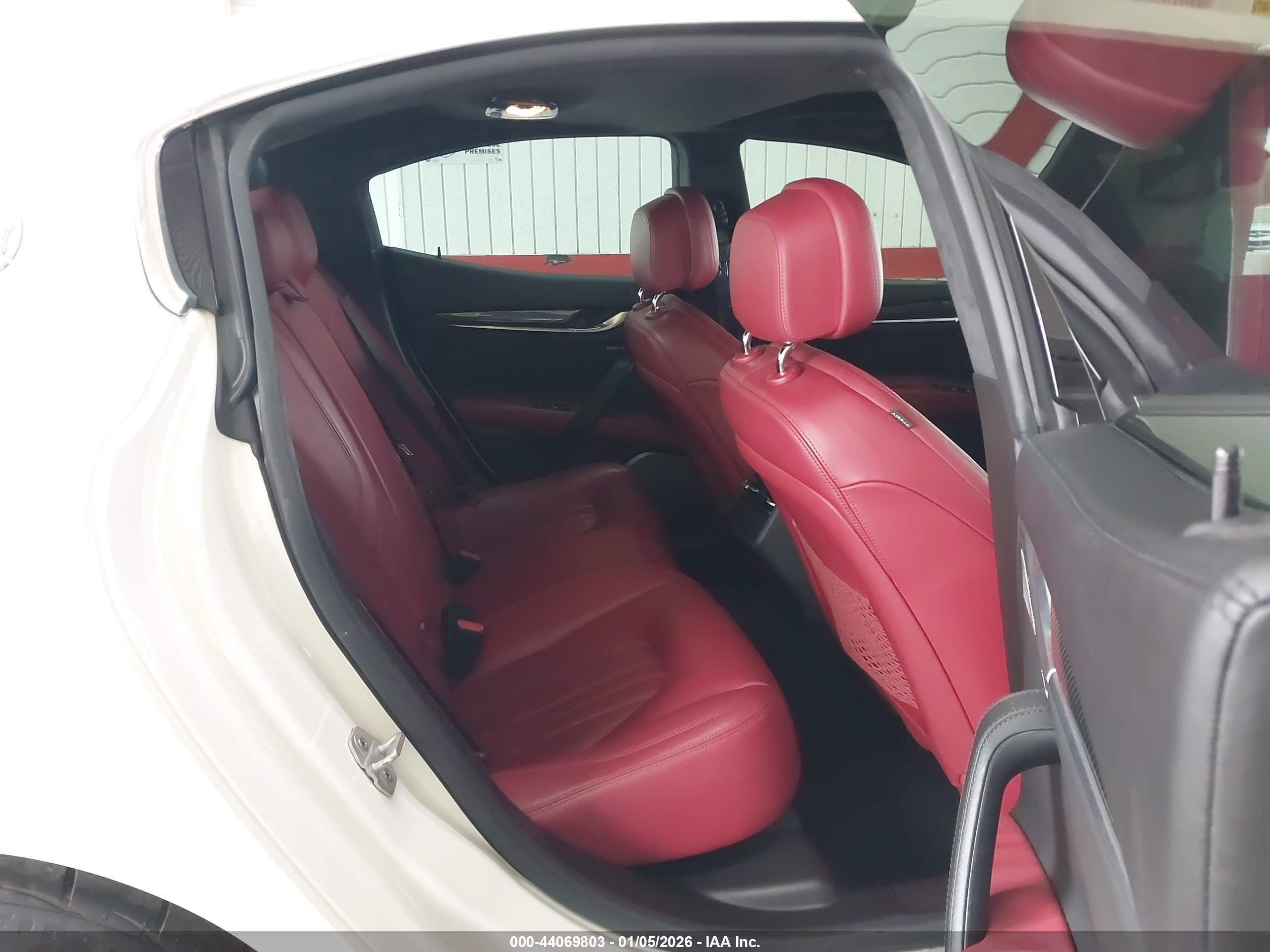 MASERATI GHIBLI image 8