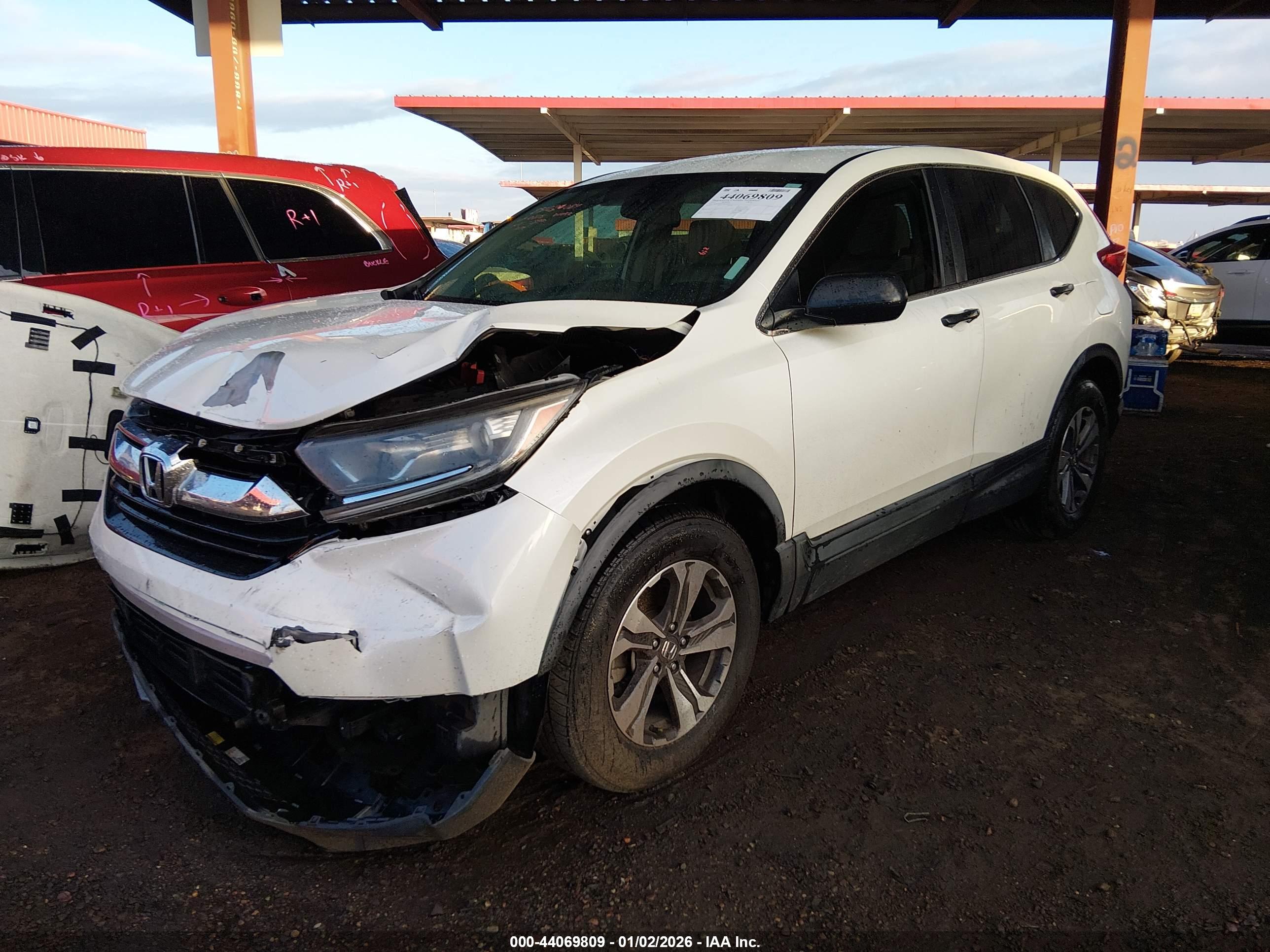 HONDA CR-V image 2