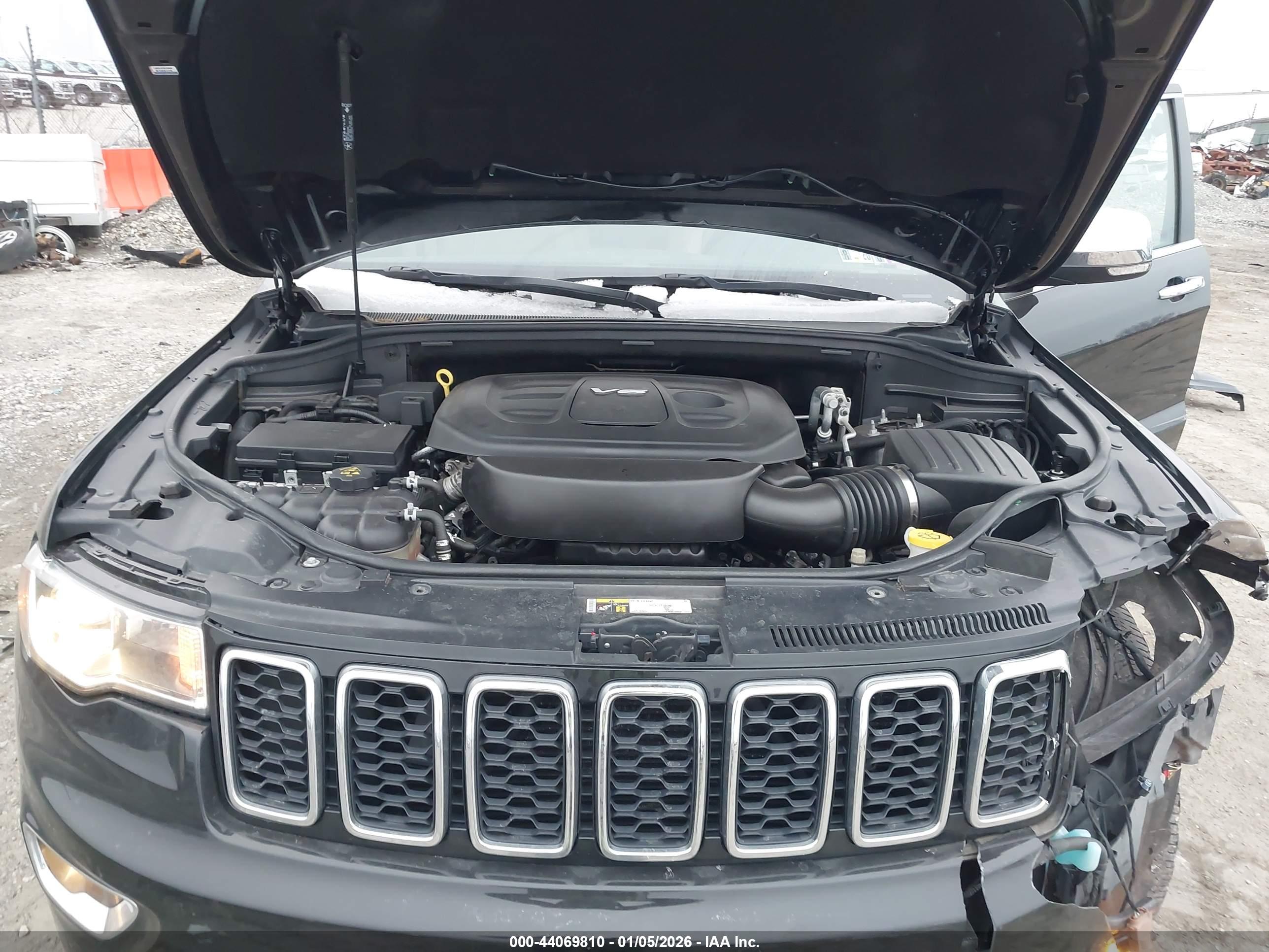 JEEP GRAND image 10