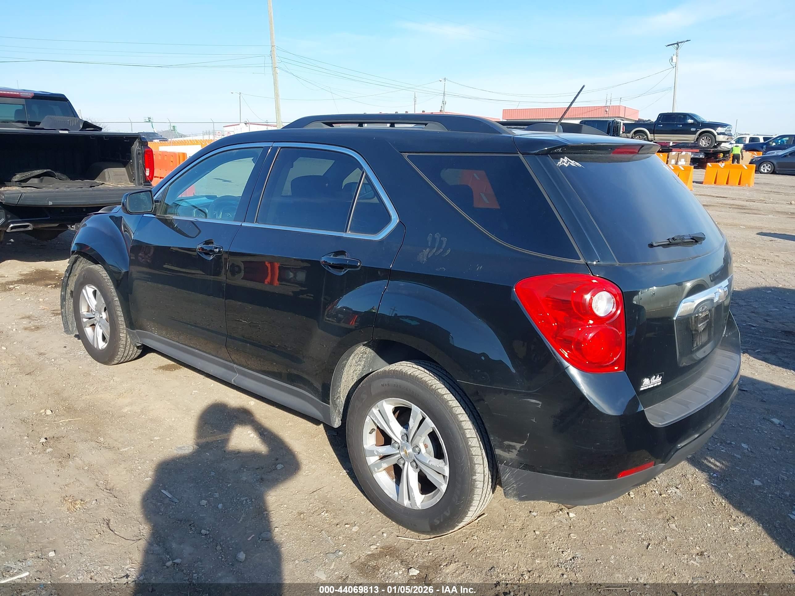 CHEVROLET EQUINOX image 3