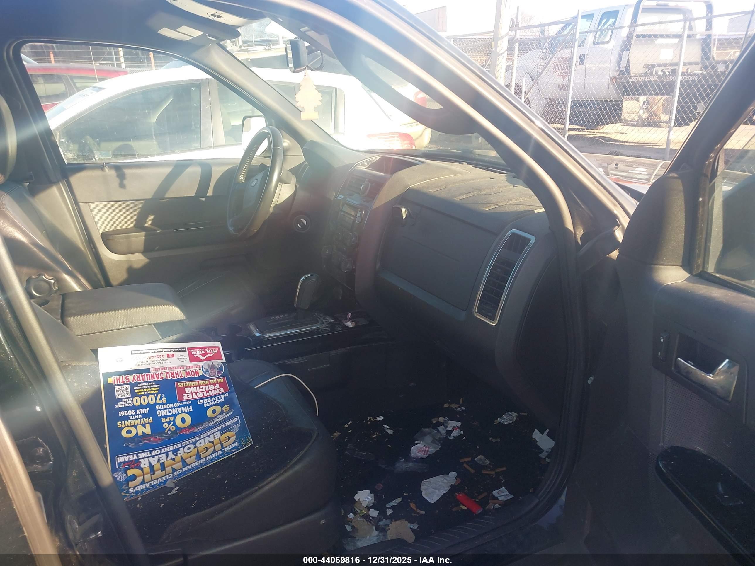 FORD ESCAPE image 5