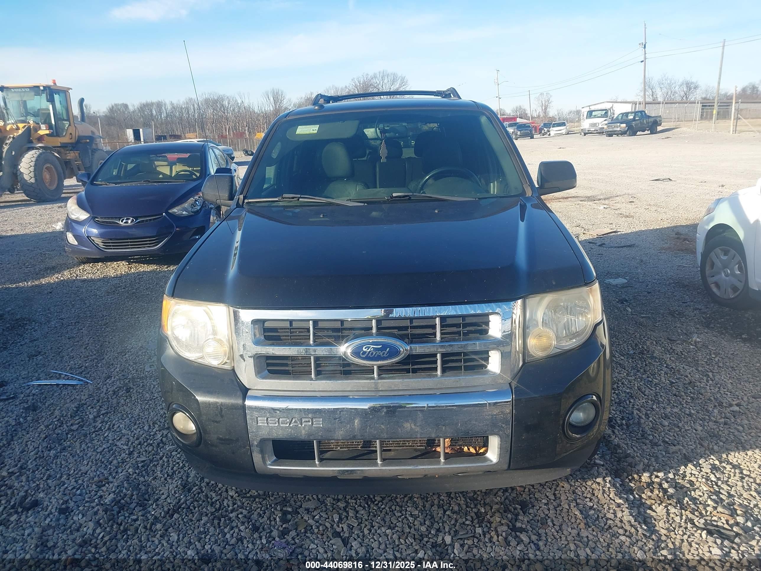 FORD ESCAPE image 6