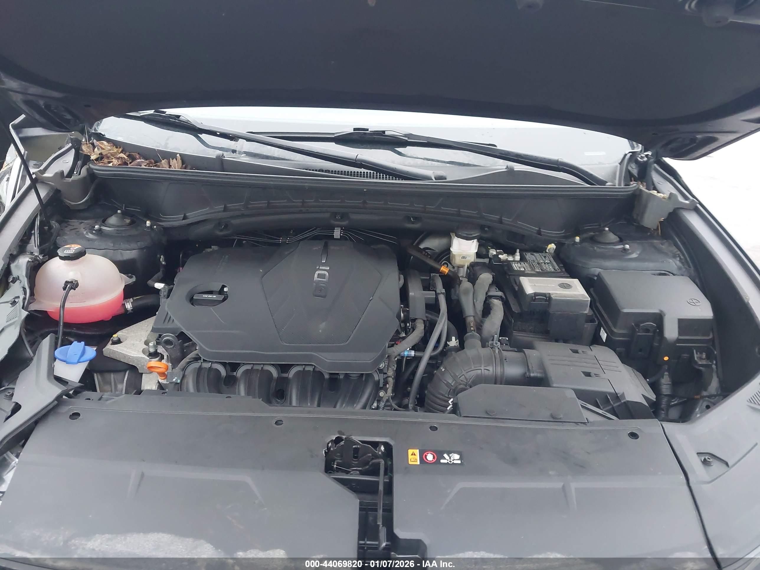 HYUNDAI TUCSON image 10