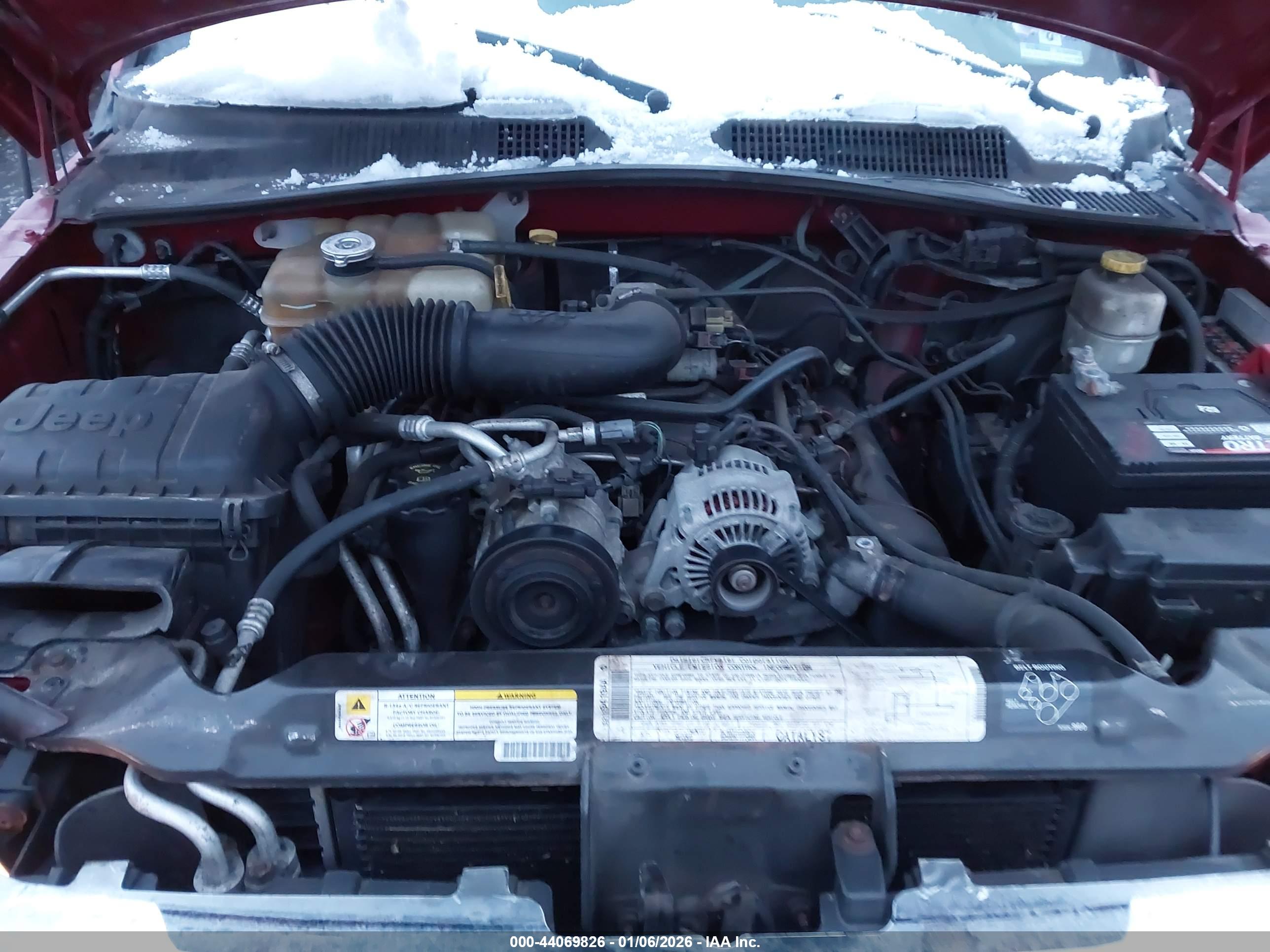 JEEP LIBERTY image 10