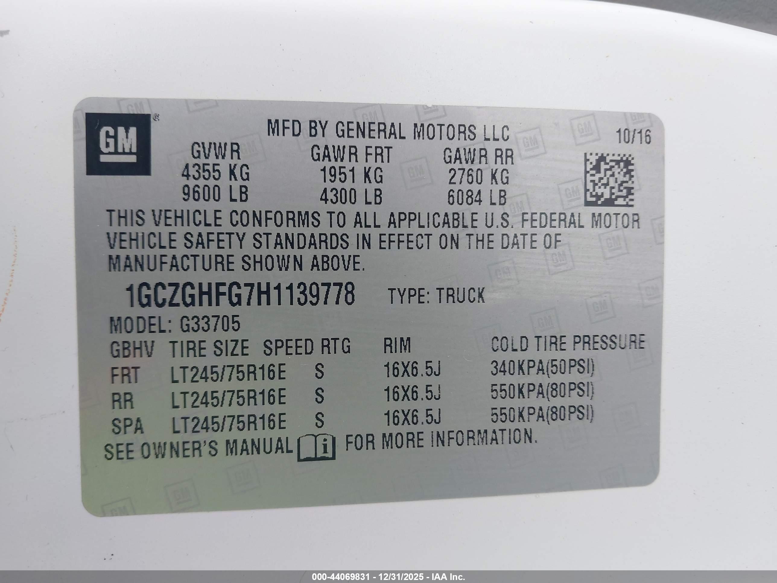 CHEVROLET EXPRESS image 9