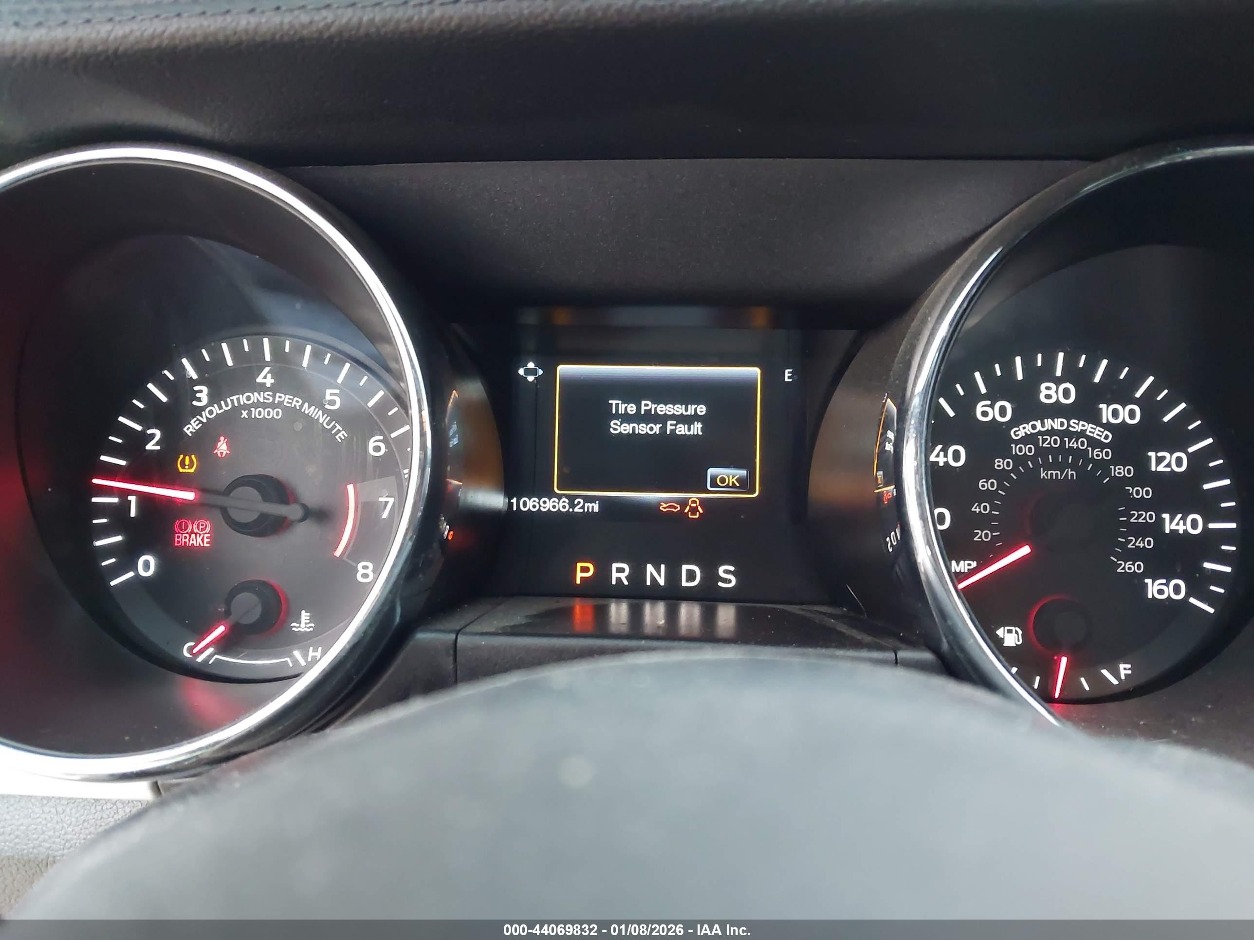 FORD MUSTANG image 7