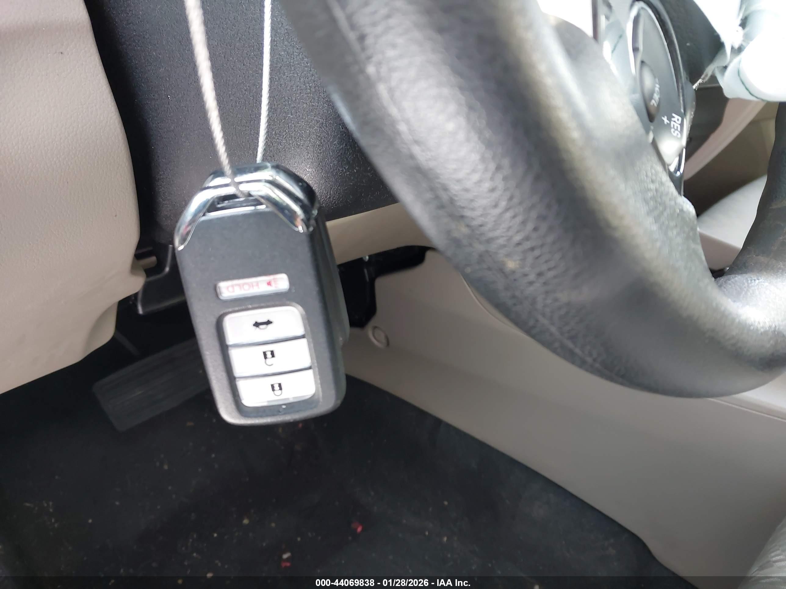 HONDA CIVIC image 11