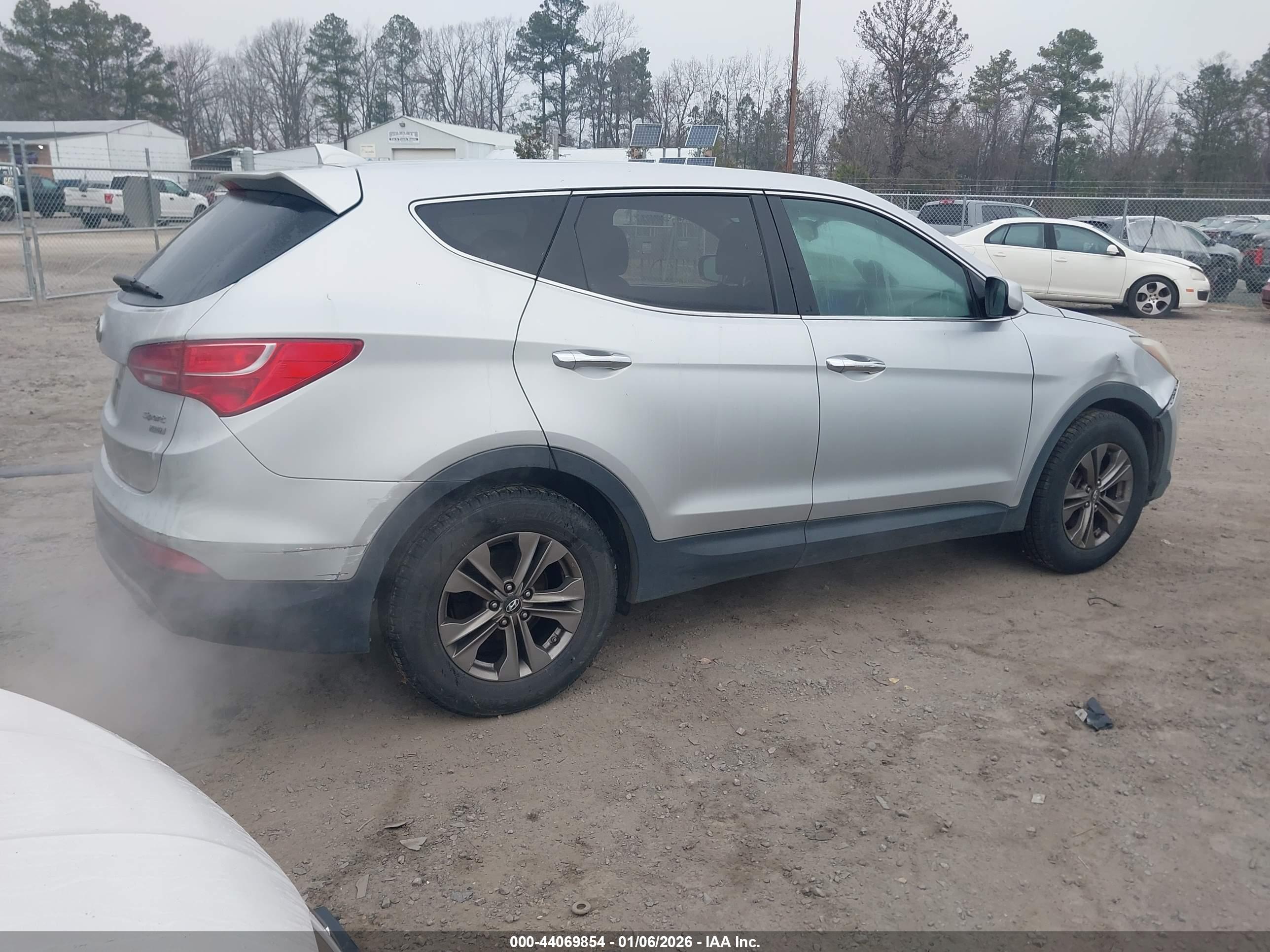 HYUNDAI SANTA image 4