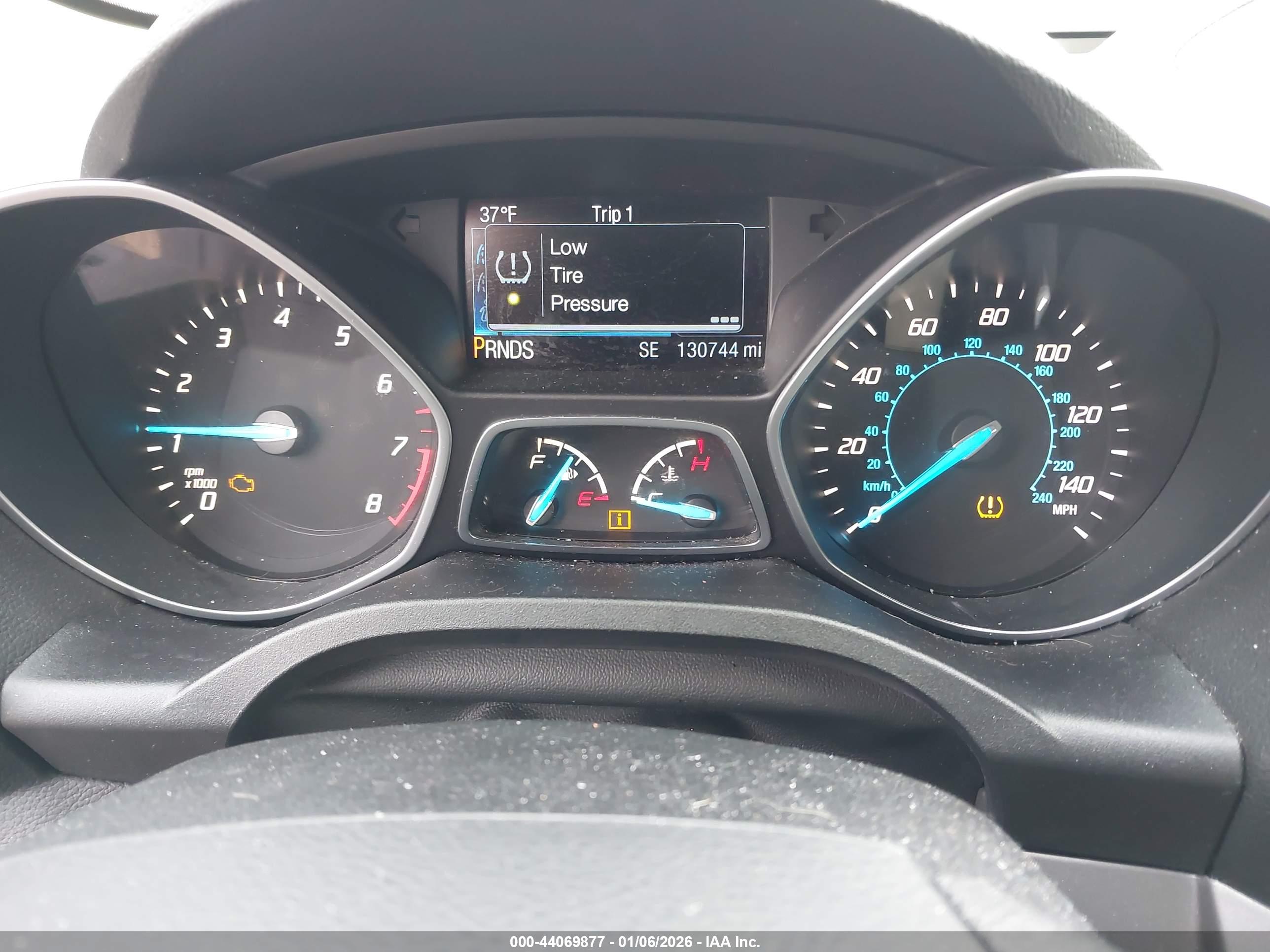 FORD ESCAPE image 7