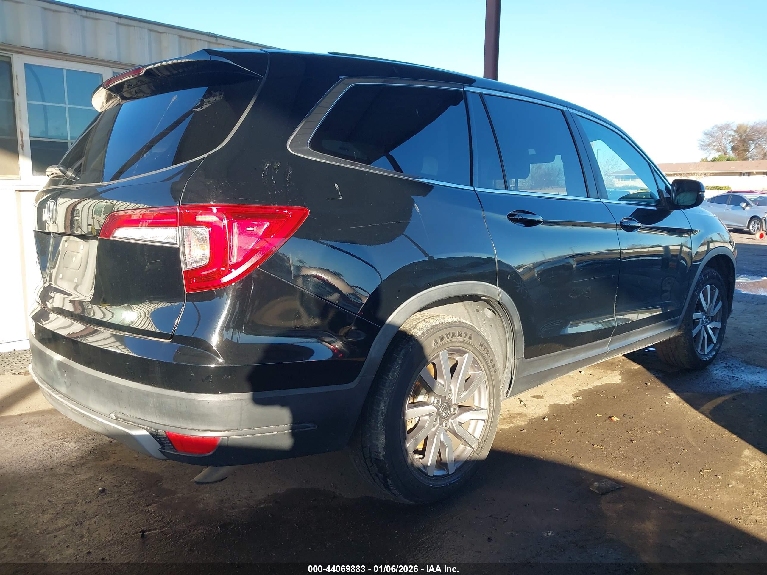 HONDA PILOT image 4