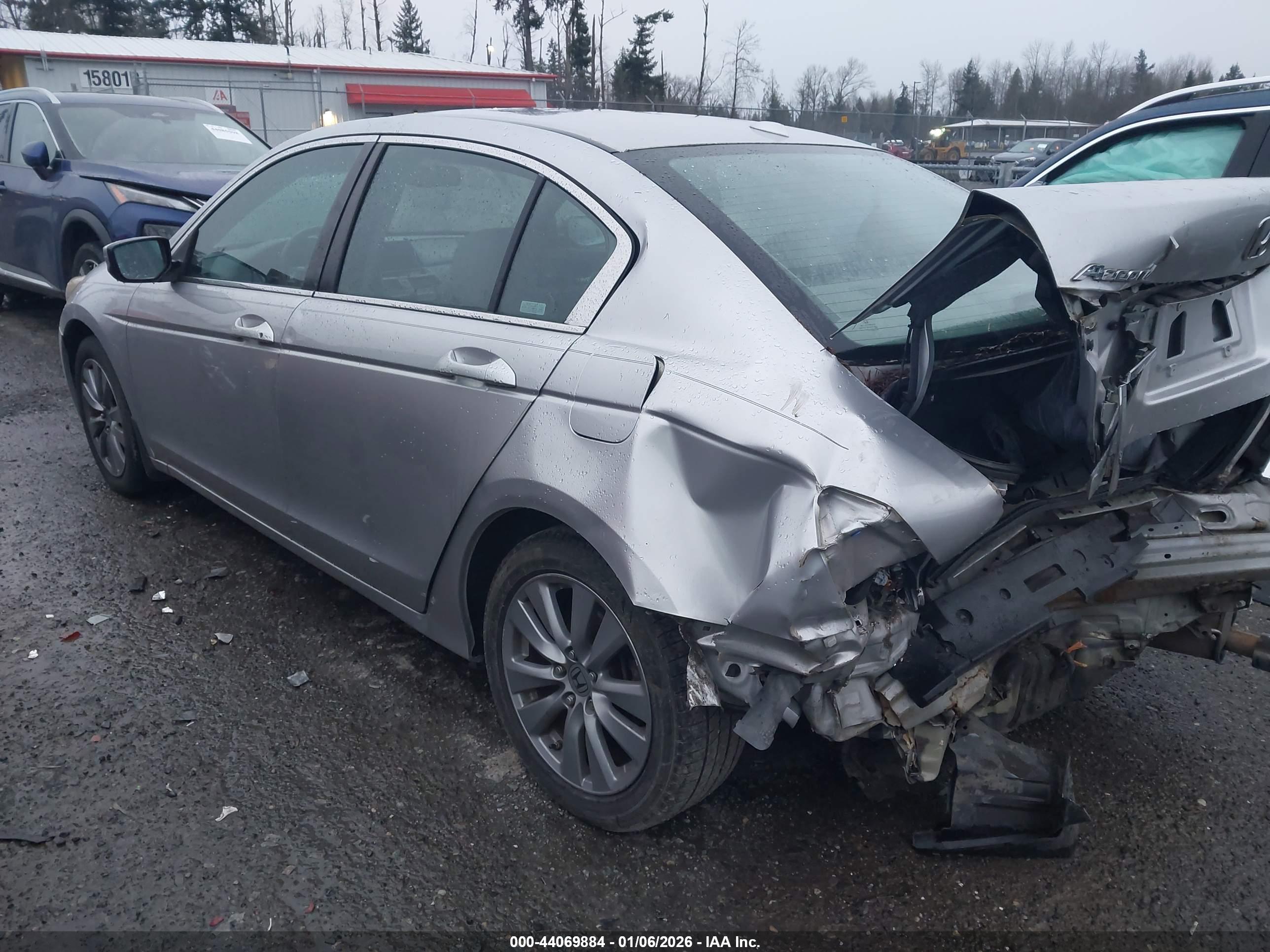 HONDA ACCORD image 3