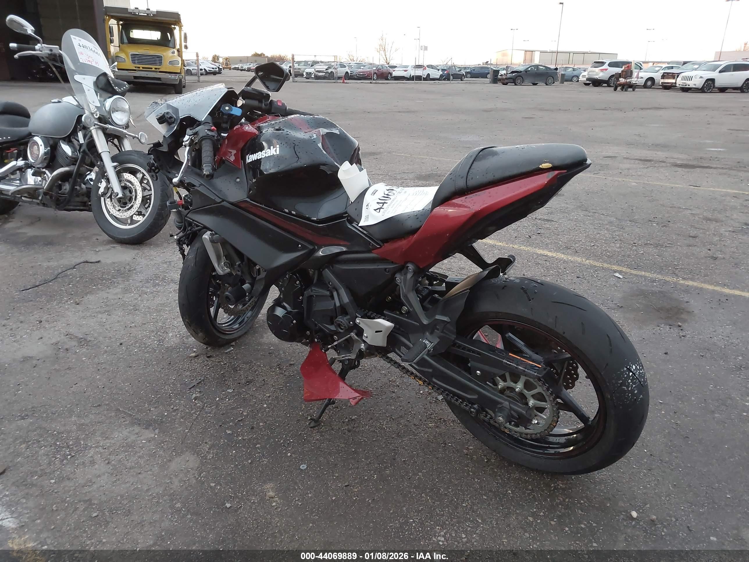 KAWASAKI EX650 image 3