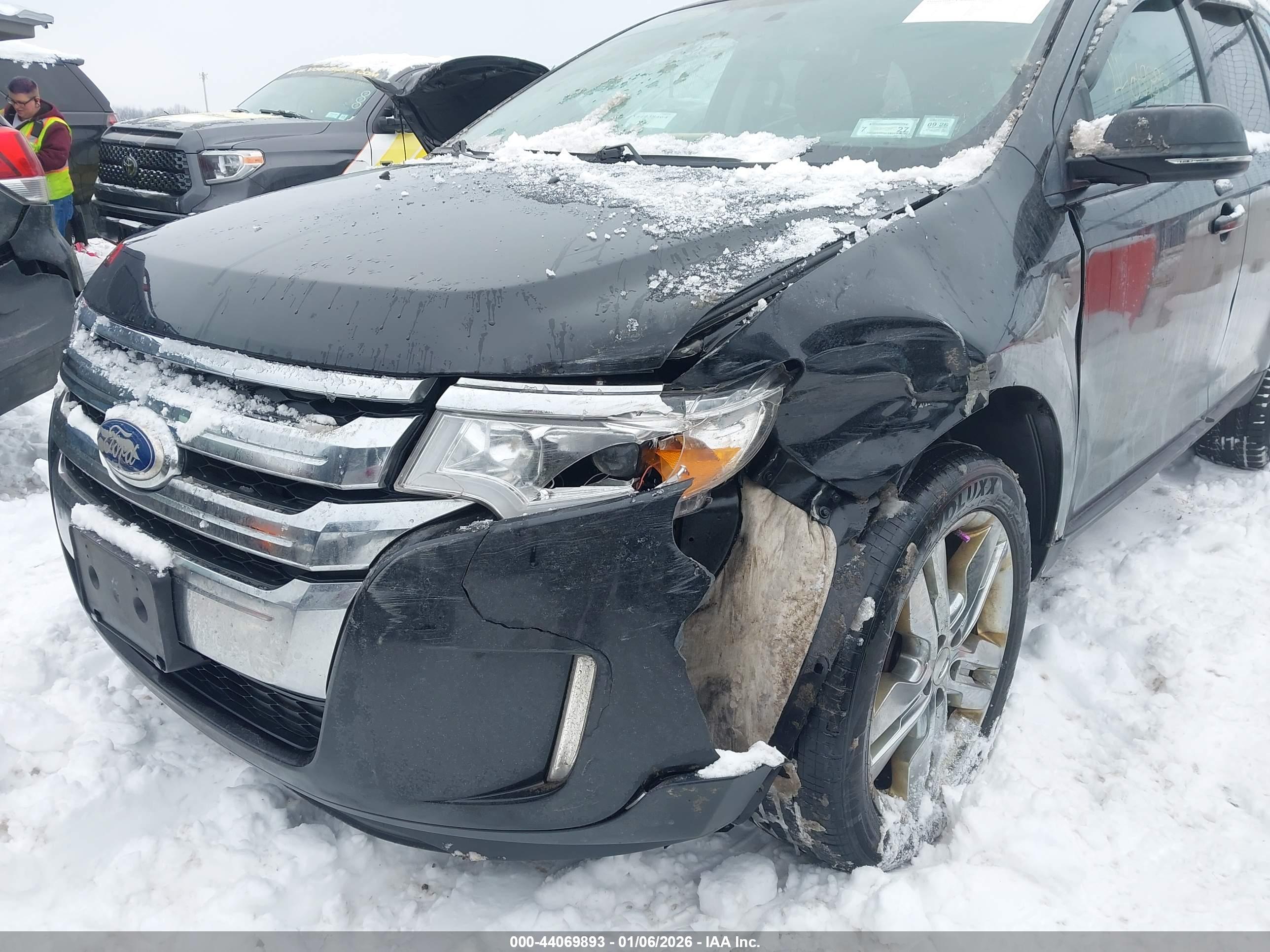 FORD EDGE image 6