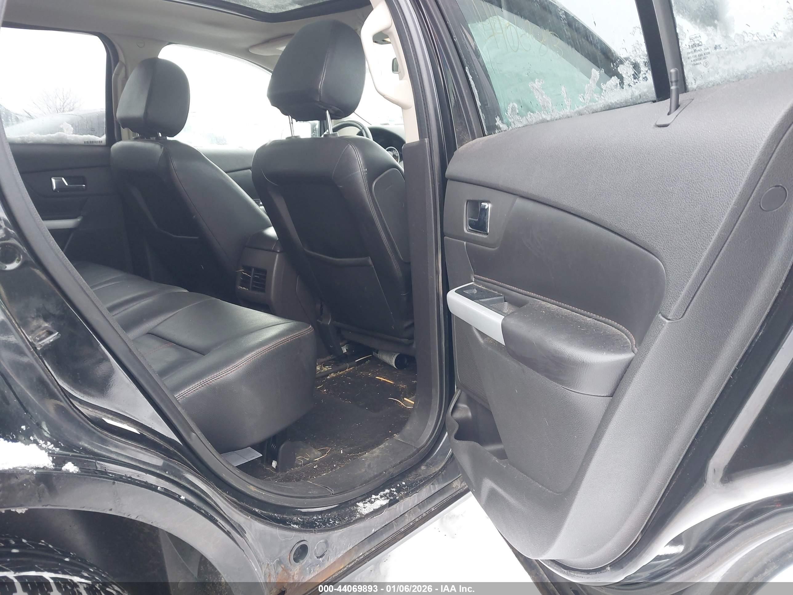 FORD EDGE image 8