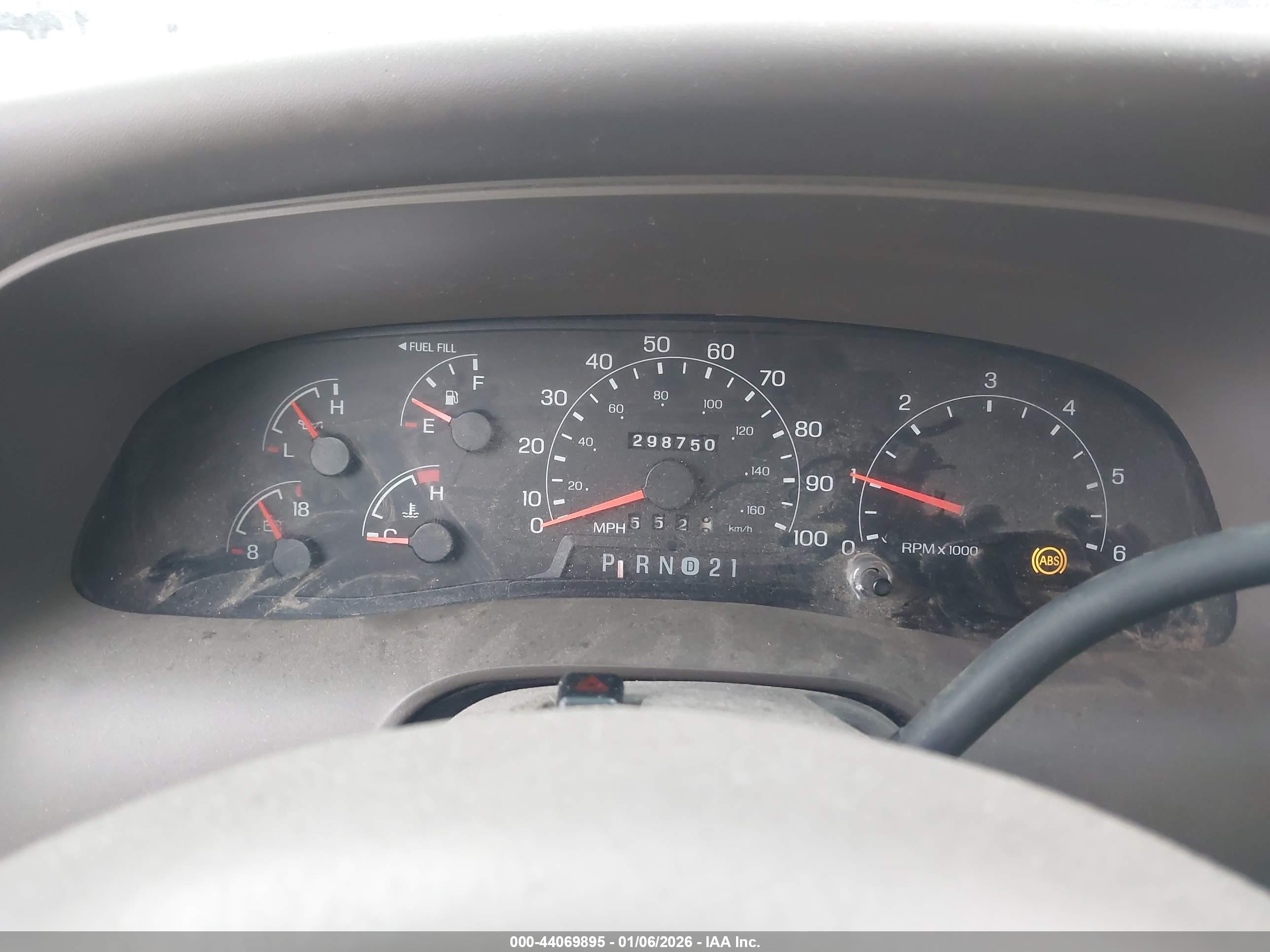 FORD EXCURSION image 7