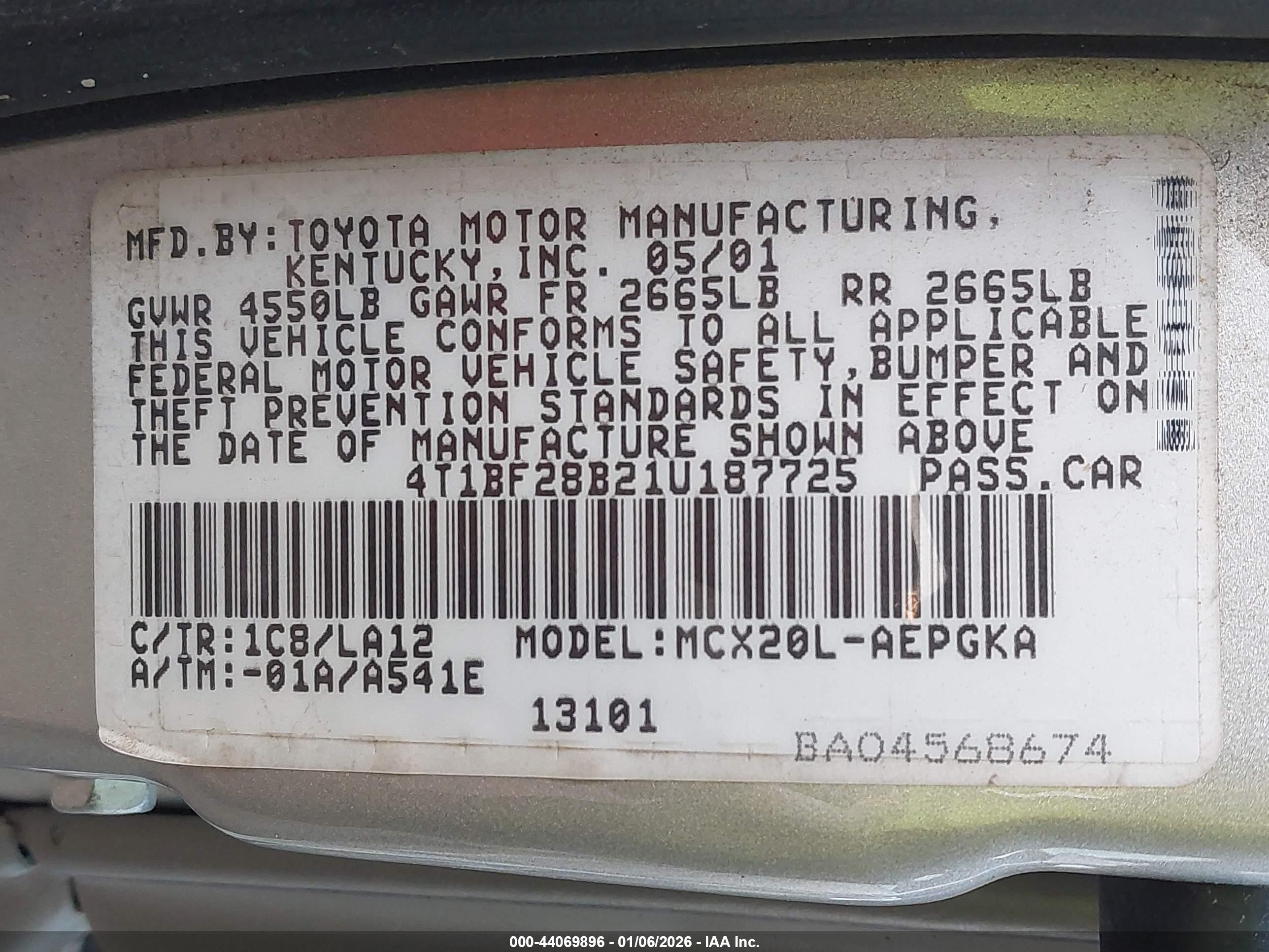 TOYOTA AVALON image 9