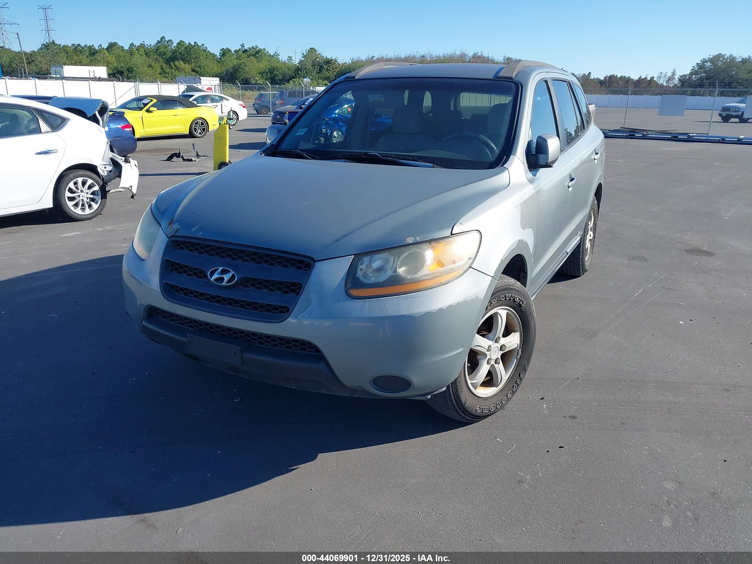 HYUNDAI SANTA image 2