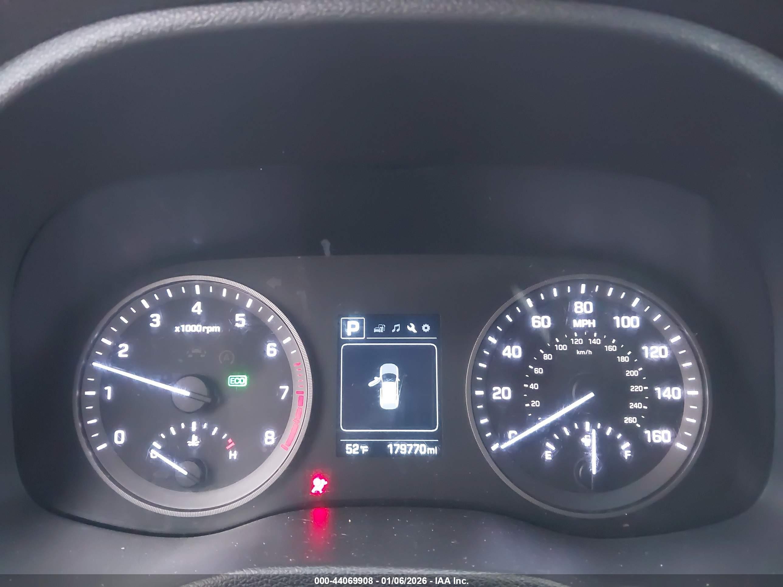 HYUNDAI TUCSON image 7