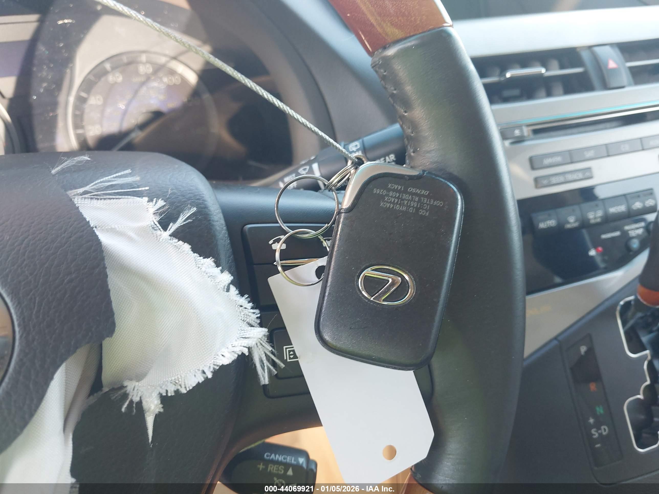 LEXUS RX image 11