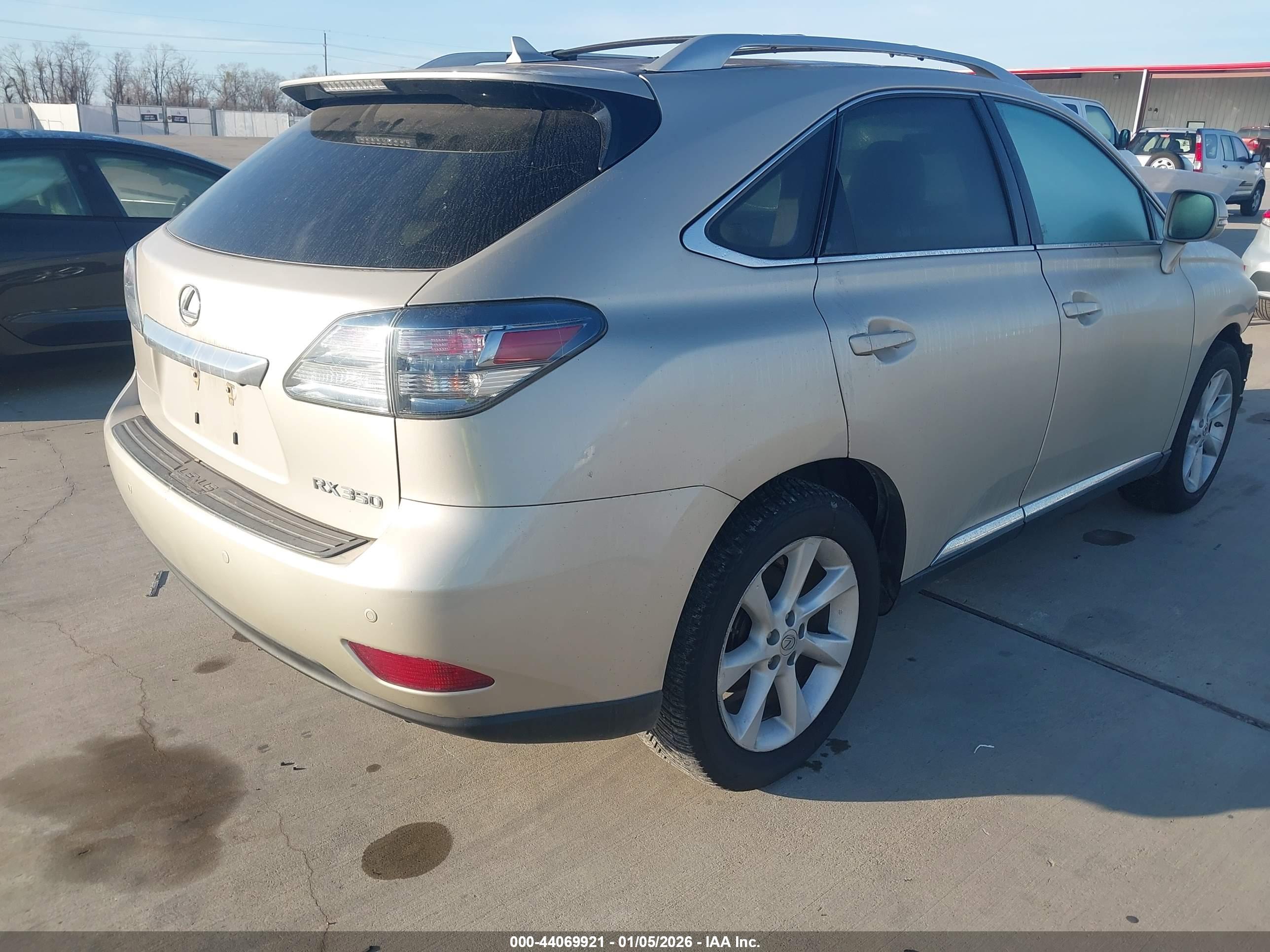 LEXUS RX image 4