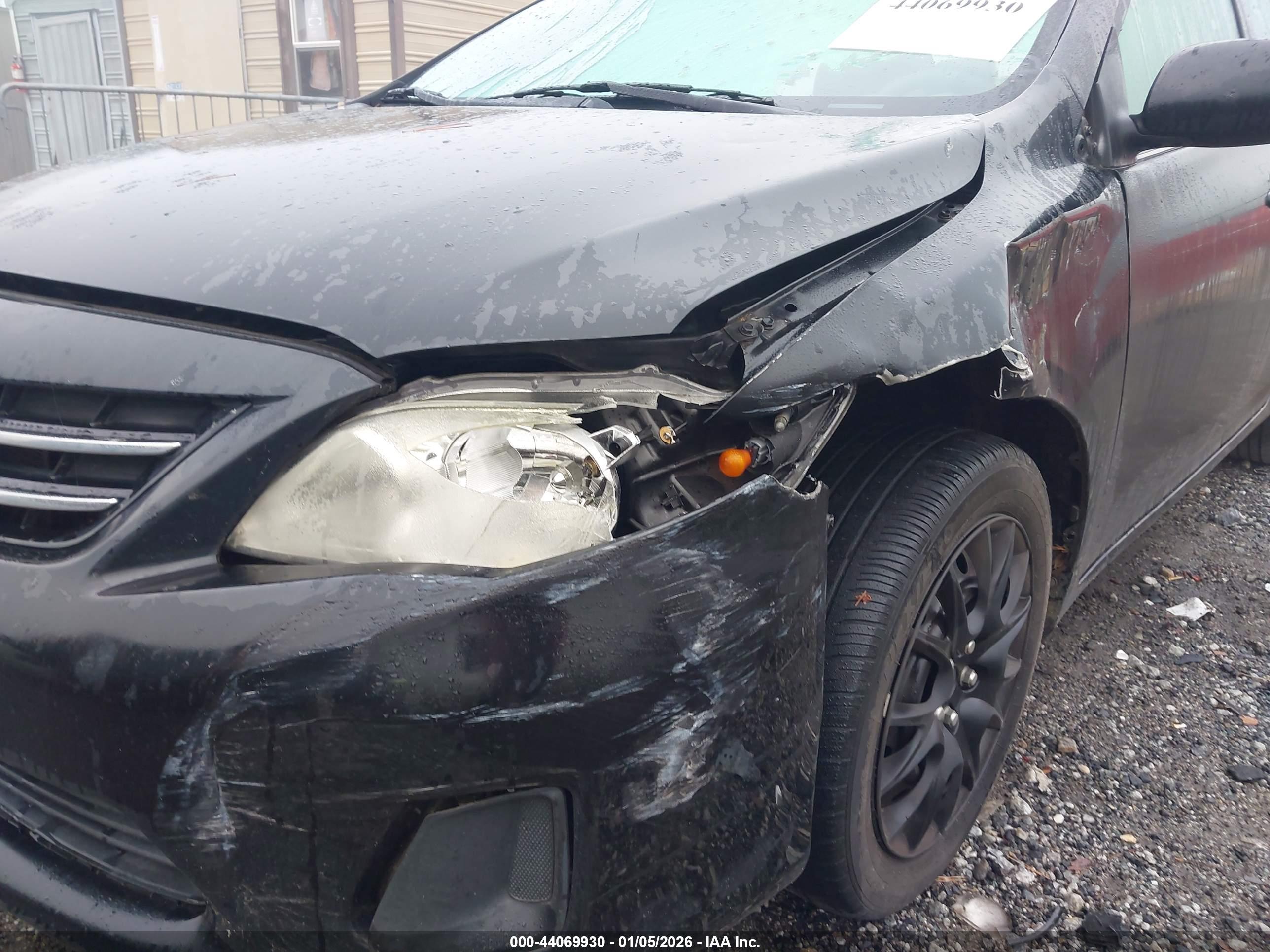 TOYOTA COROLLA image 6