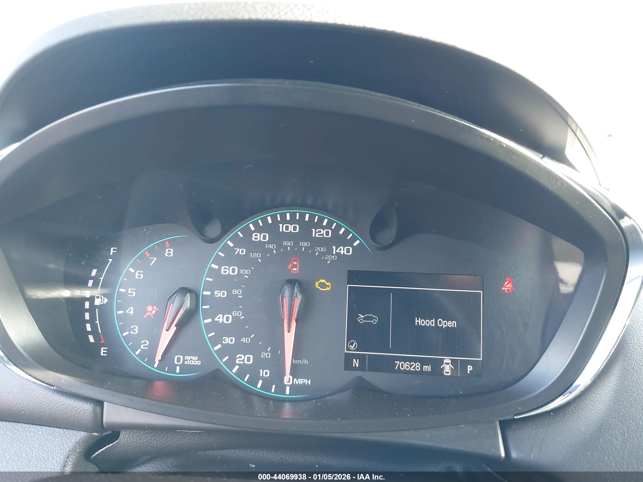 CHEVROLET TRAX image 7
