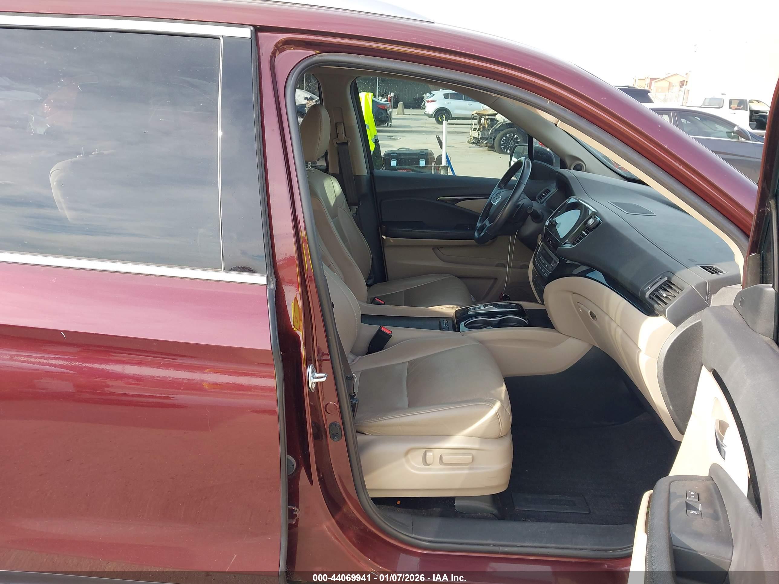 HONDA PILOT image 5