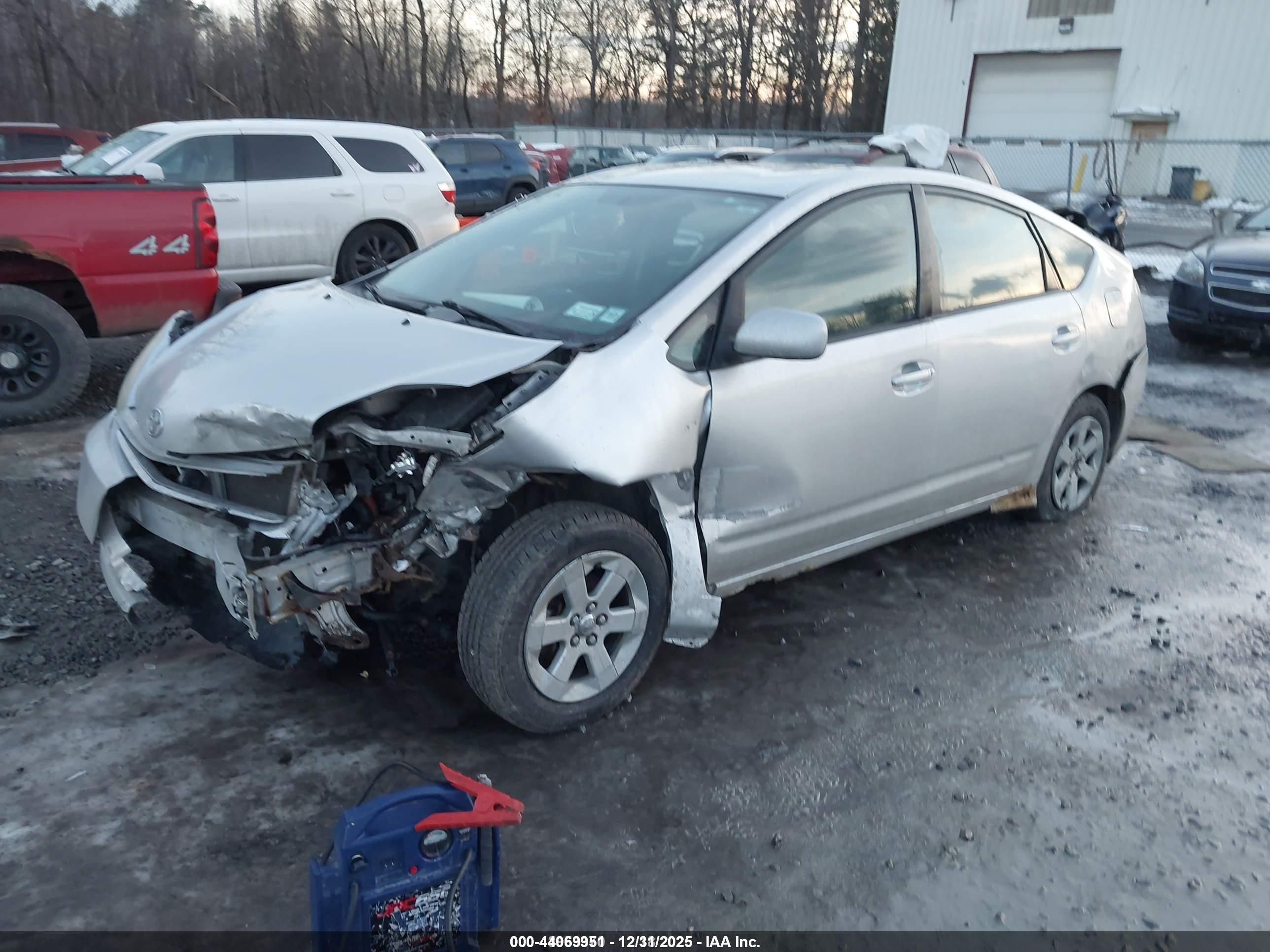 TOYOTA PRIUS image 2
