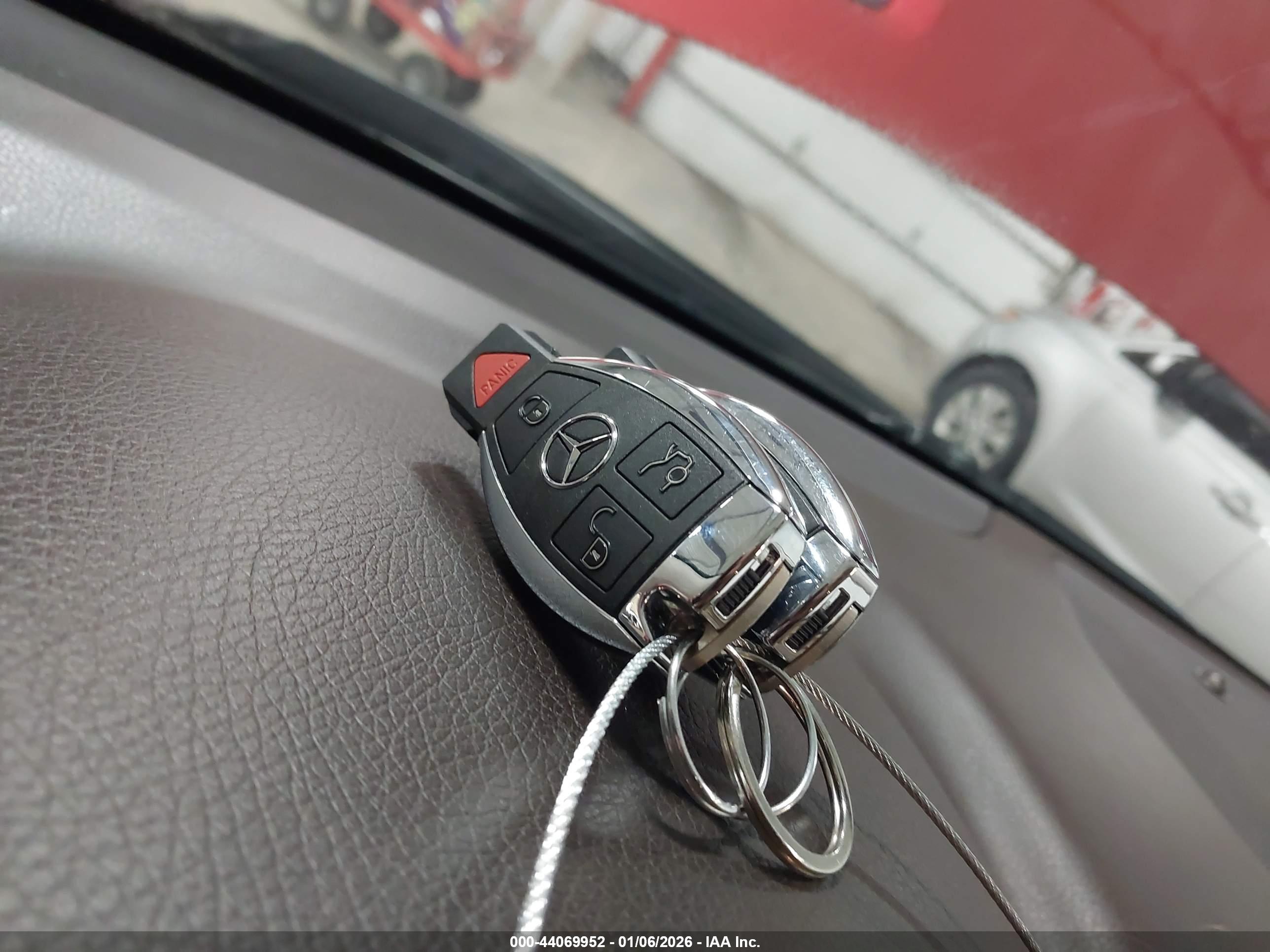 MERCEDES-BENZ GLE image 11